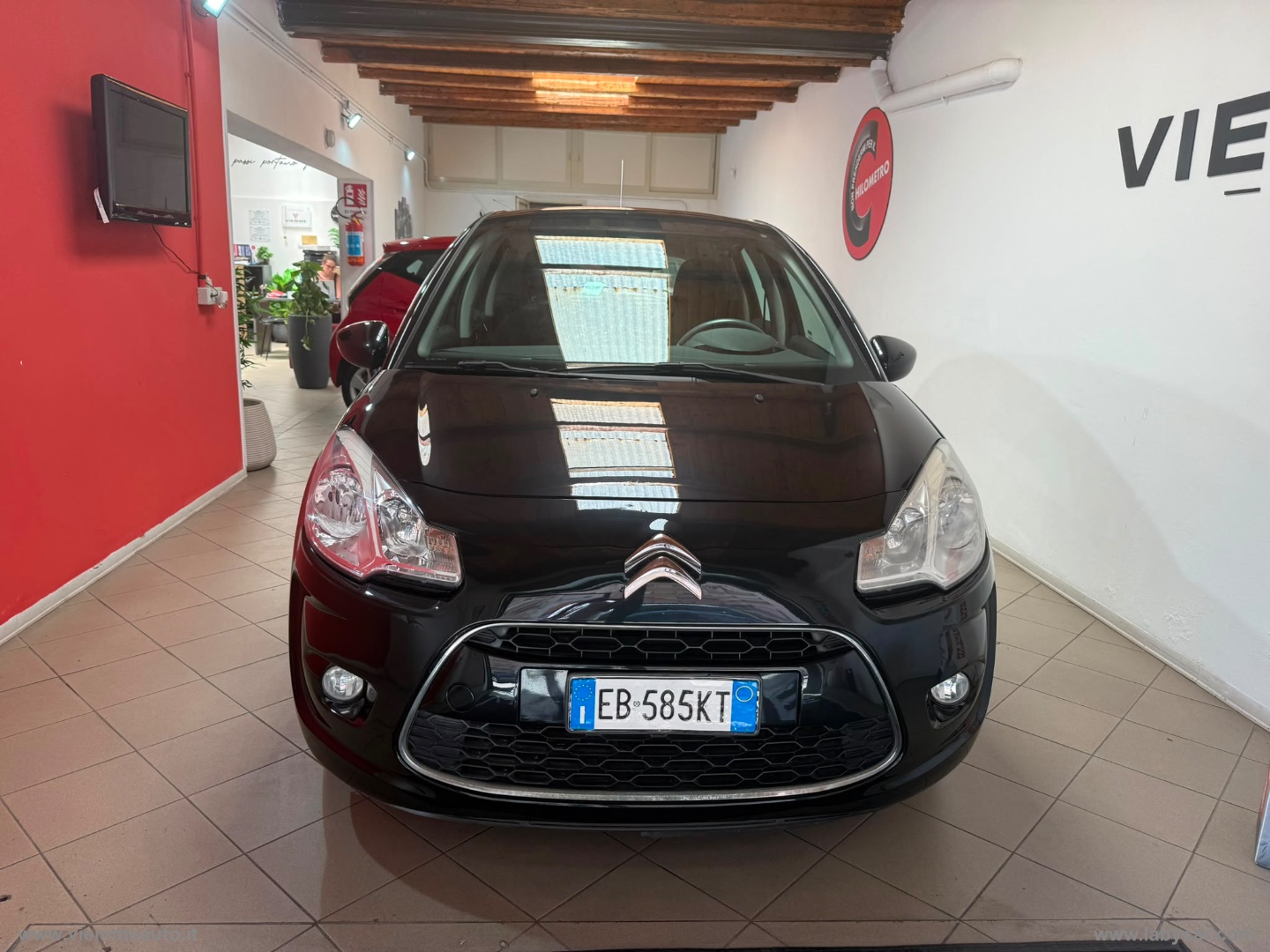 C3 1.2 VTi 82 Exclusive - immagine 2