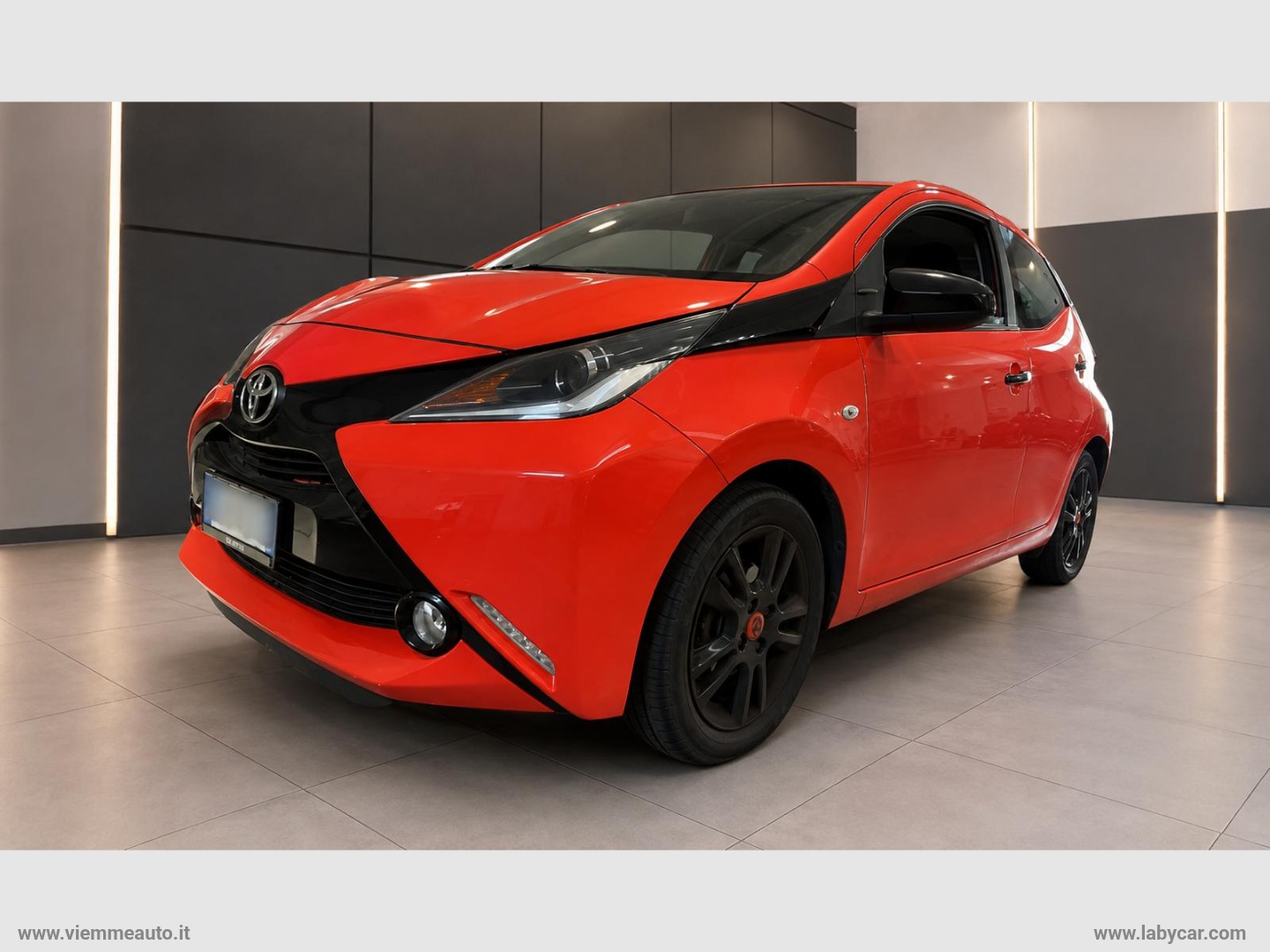Aygo 1.0 VVT-i 69 CV 5p. x-cite - immagine 2