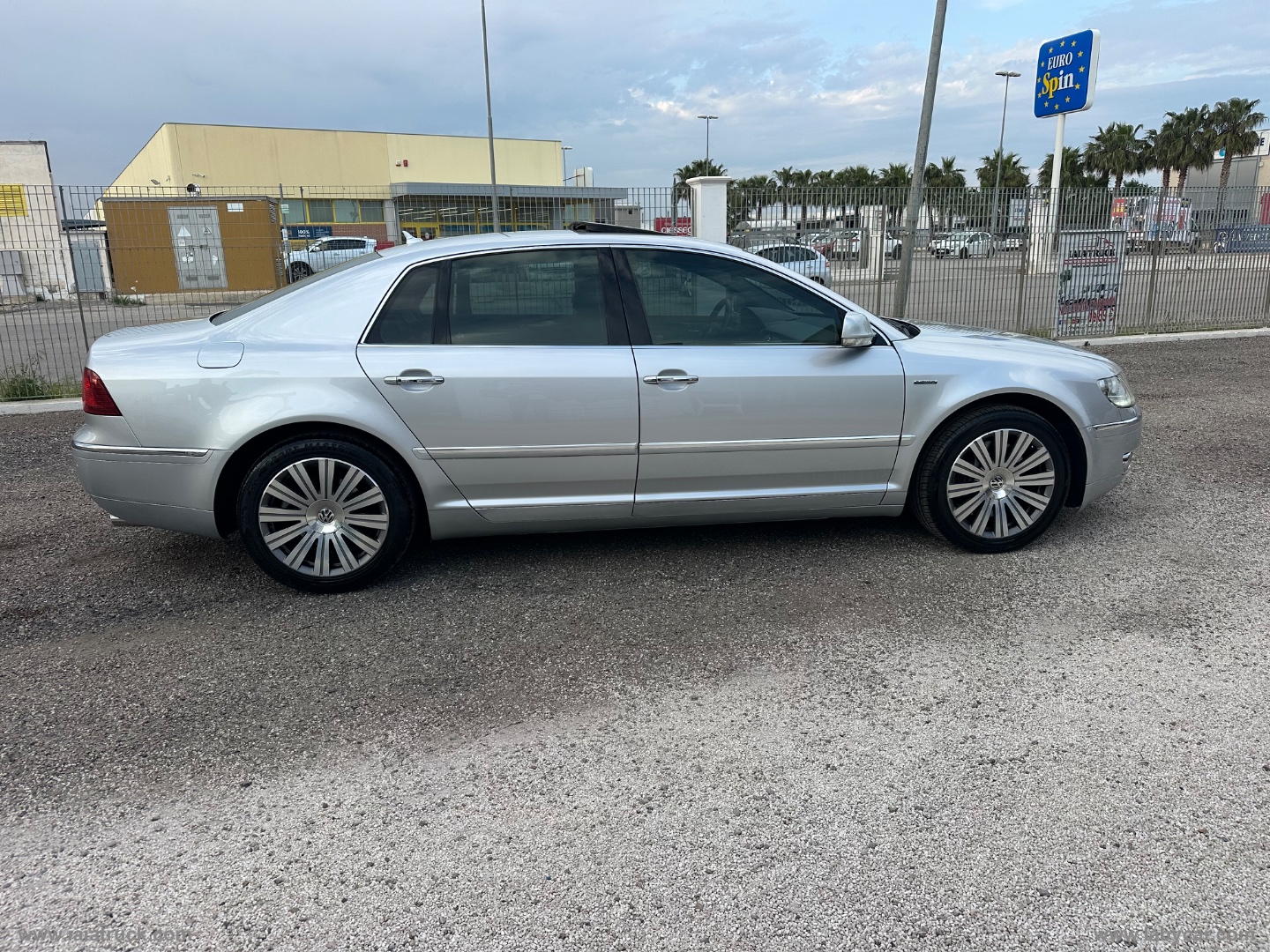 Phaeton 3.0 V6 TDI DPF 4mot. tip. AMMIRAGLIA - immagine 2