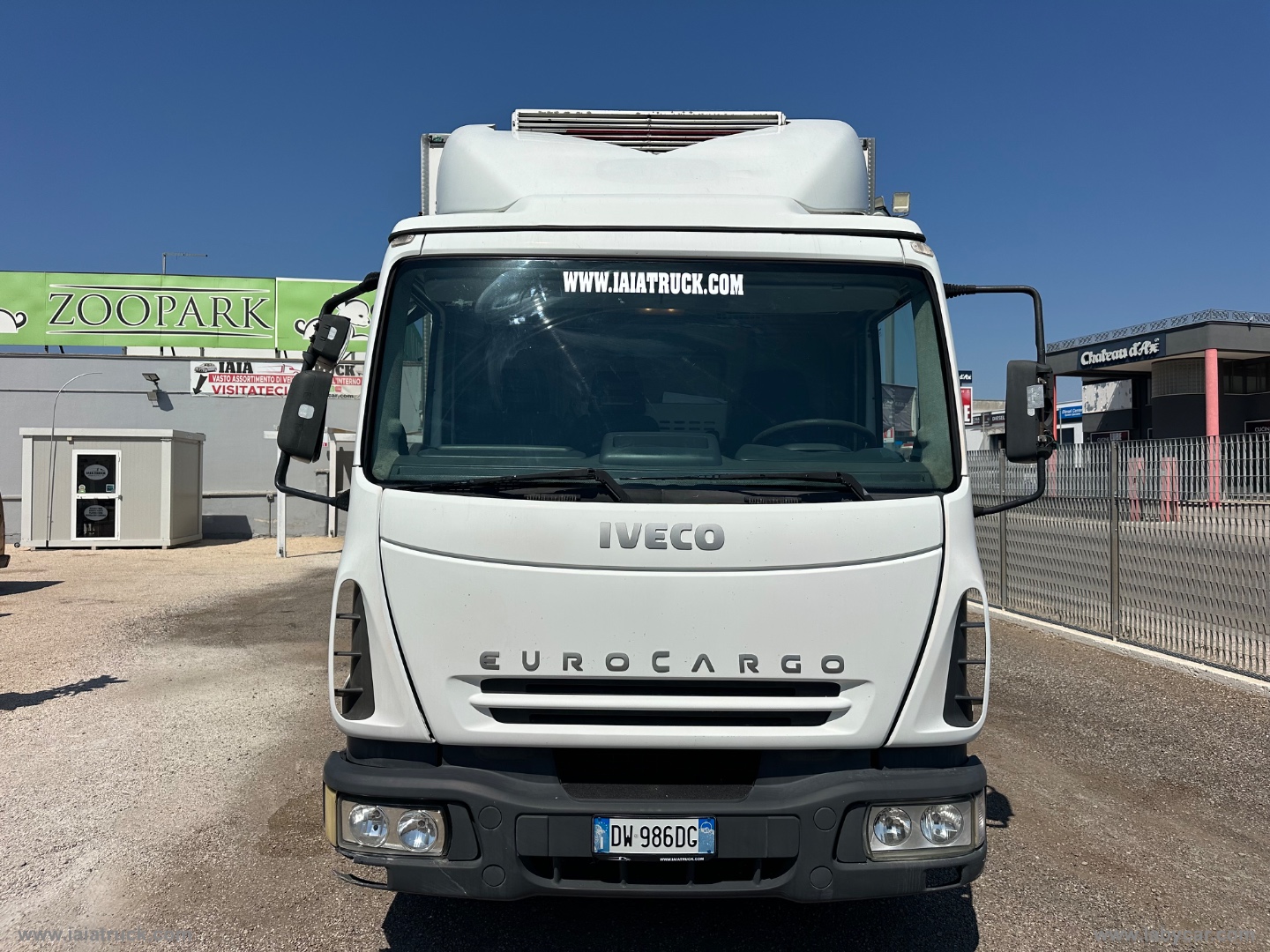 EUROCARGO 75E17 FRIGO+GANCIERE CARNI ATP 2031 - immagine 2