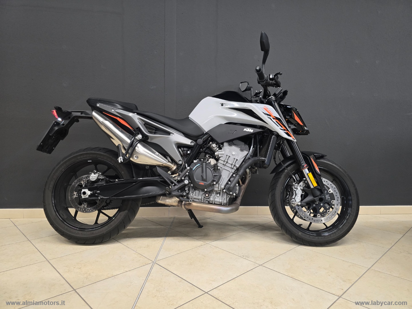 790 DUKE L - immagine 2