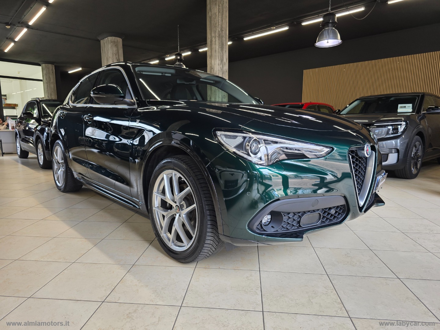 Stelvio 2.2 T.diesel 210 CV AT8 Q4 Ti - immagine 2