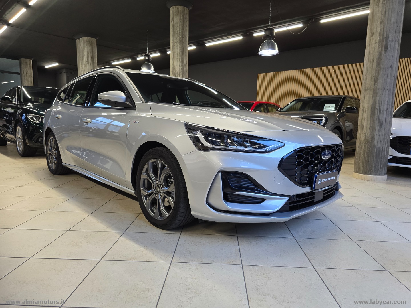 Focus 1.5 EcoBlue 115CV aut. 5p. ST-Line - immagine 2
