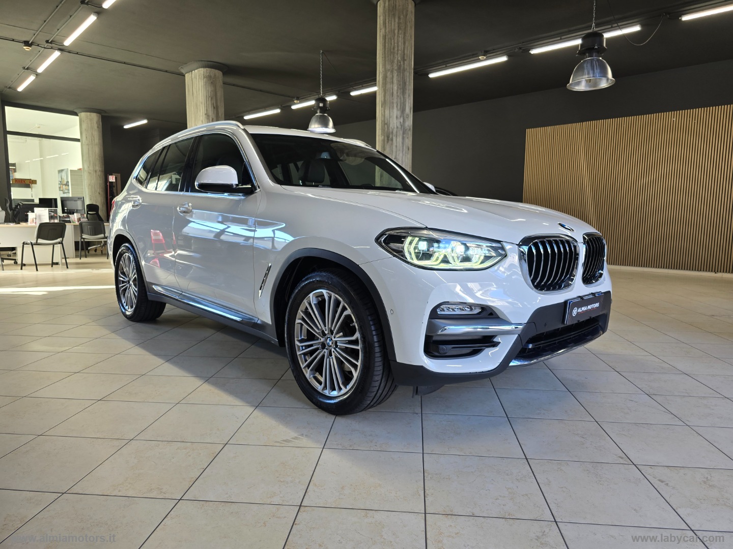 X3 xDrive20d Luxury - immagine 2