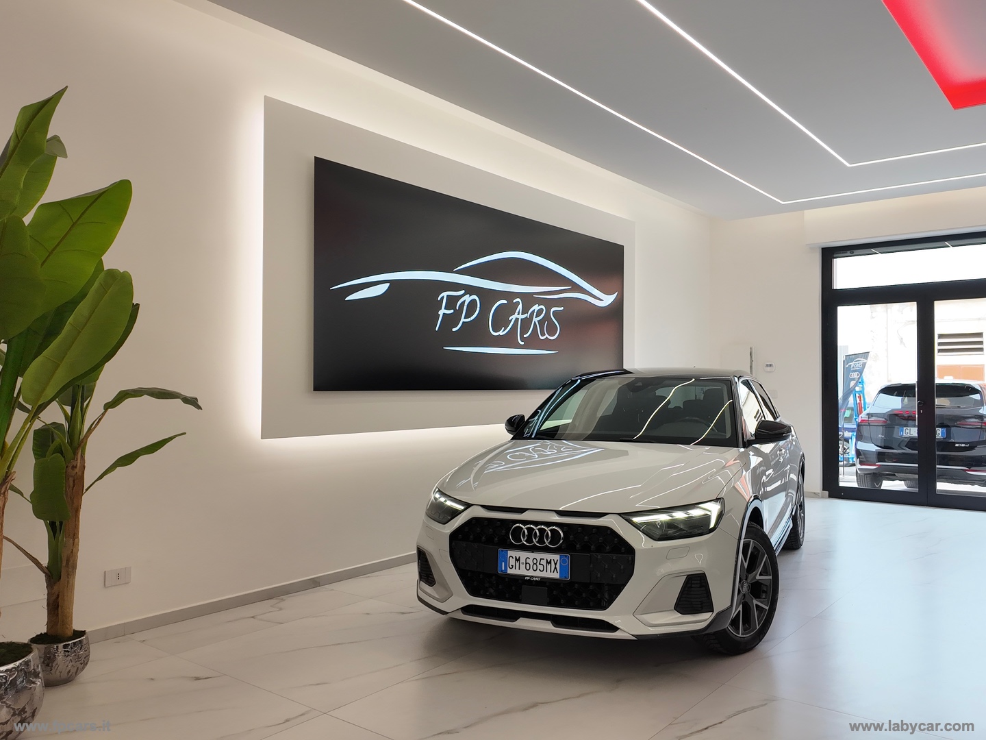 A1 citycarver 30 TFSI S tronic Admired - immagine 2