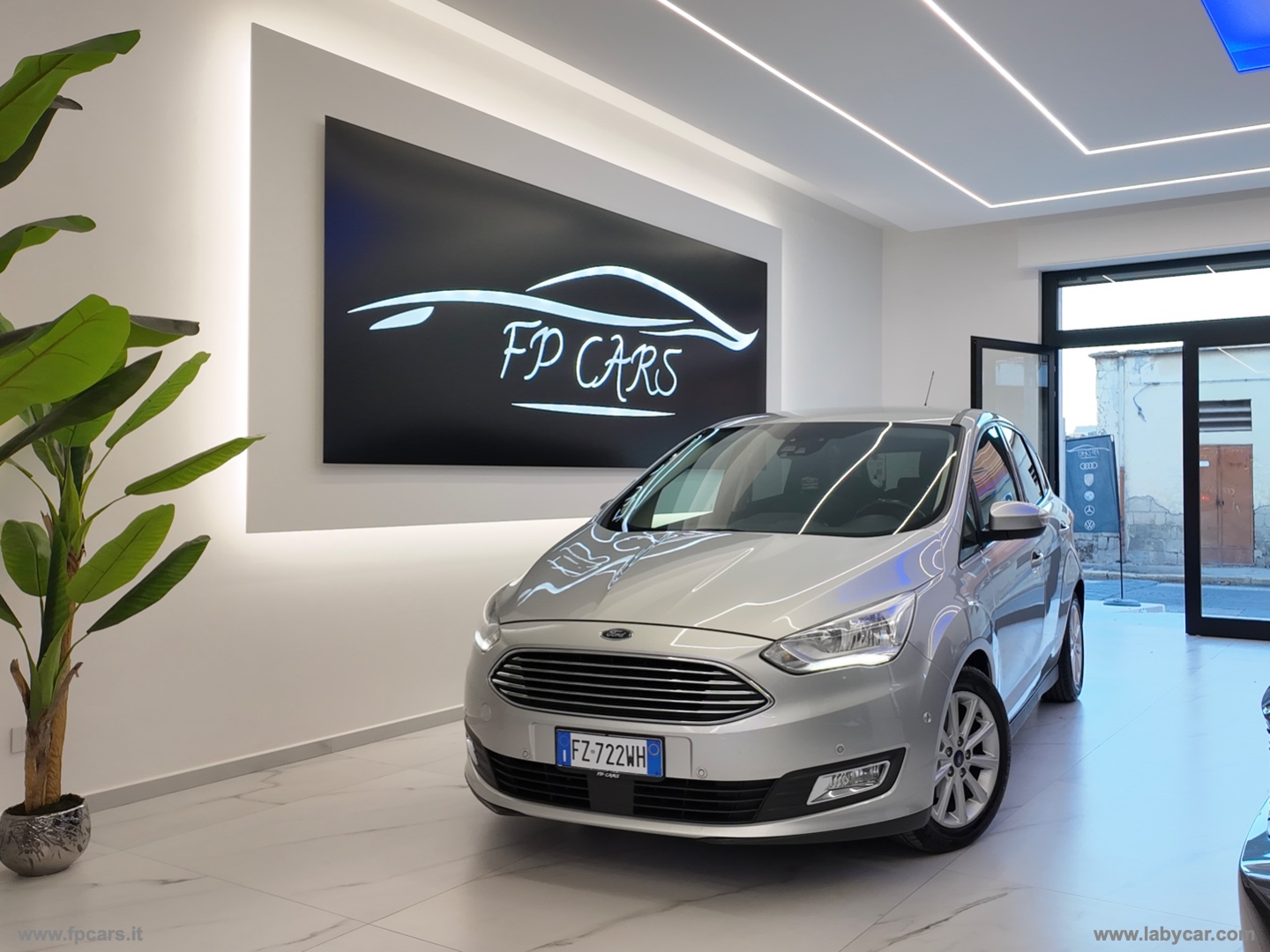 C-Max 1.5 TDCi 120 CV S&S Titanium X - immagine 2