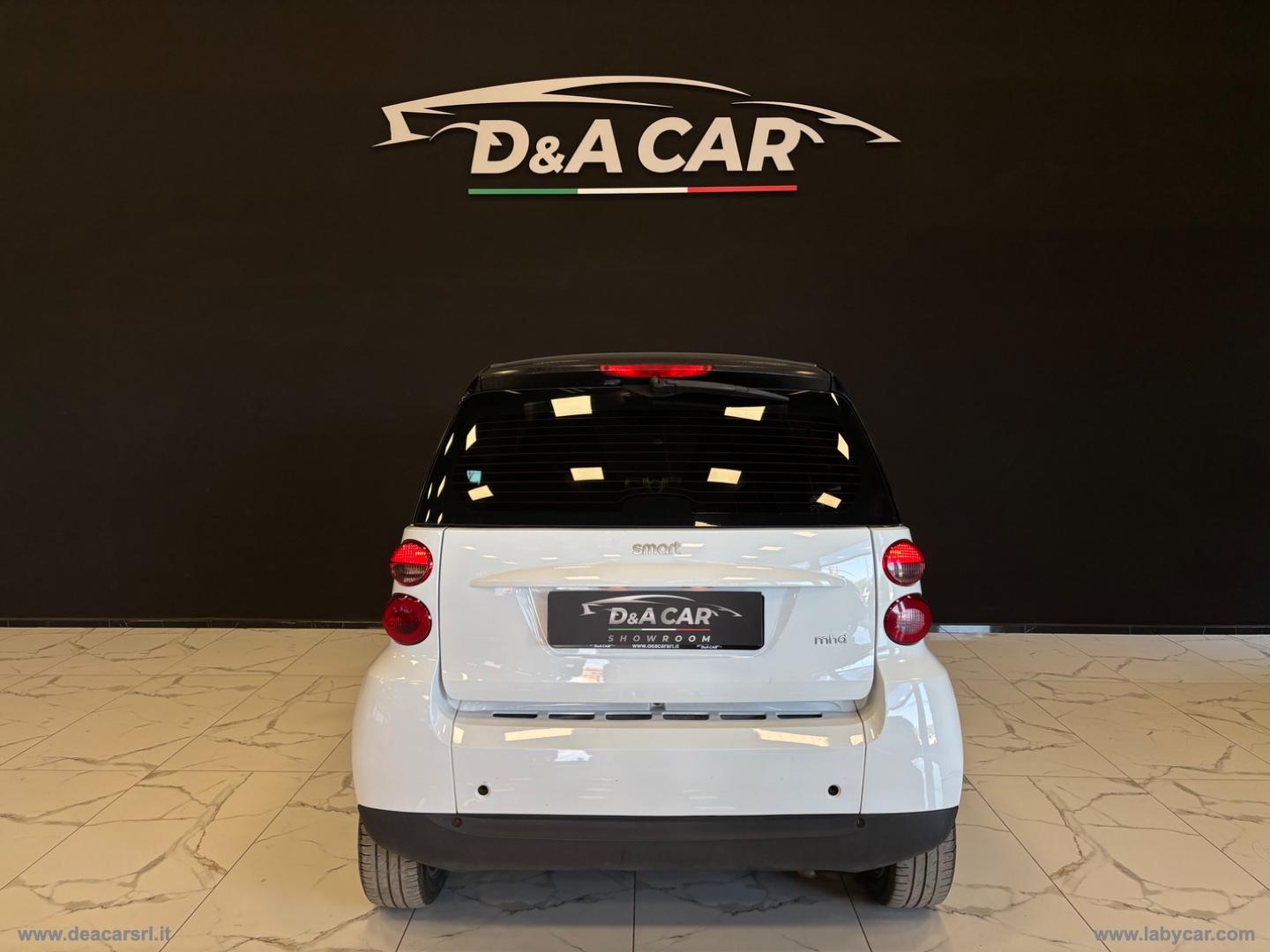 fortwo 1000 52 kW MHD coupé pure - immagine 2