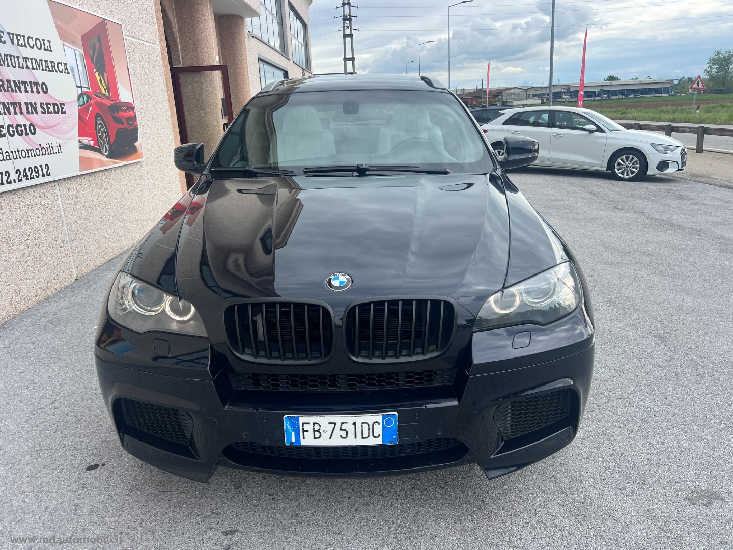 X6 M TETTO CAMERA TAGLIANDI STUPENDA - immagine 2