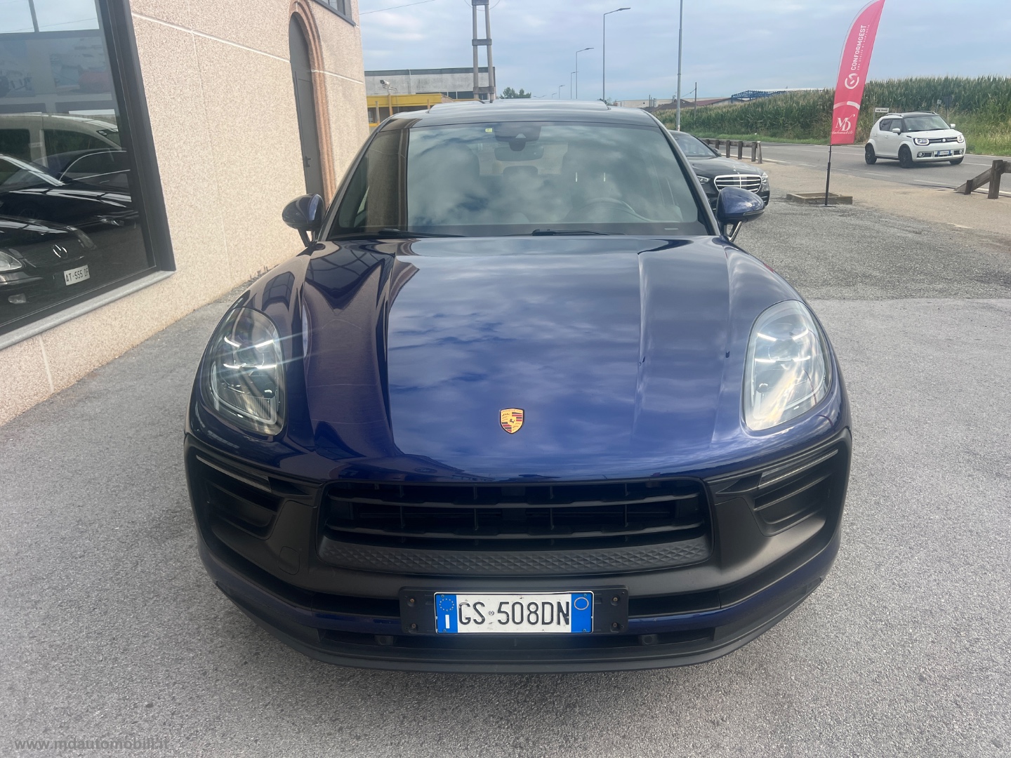 Macan 2.0 TETTO 21 CAMERA FULL - immagine 2