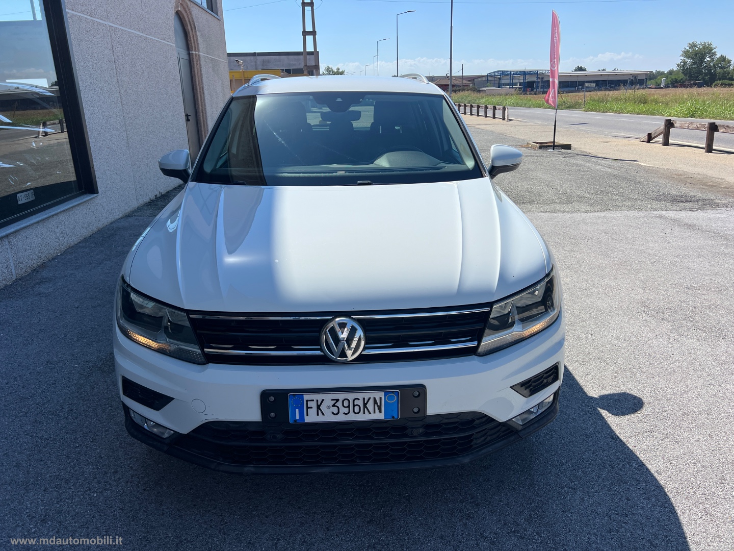 Tiguan 1.6 TDI Style BMT NAVI SENSORI STUPENDA - immagine 2