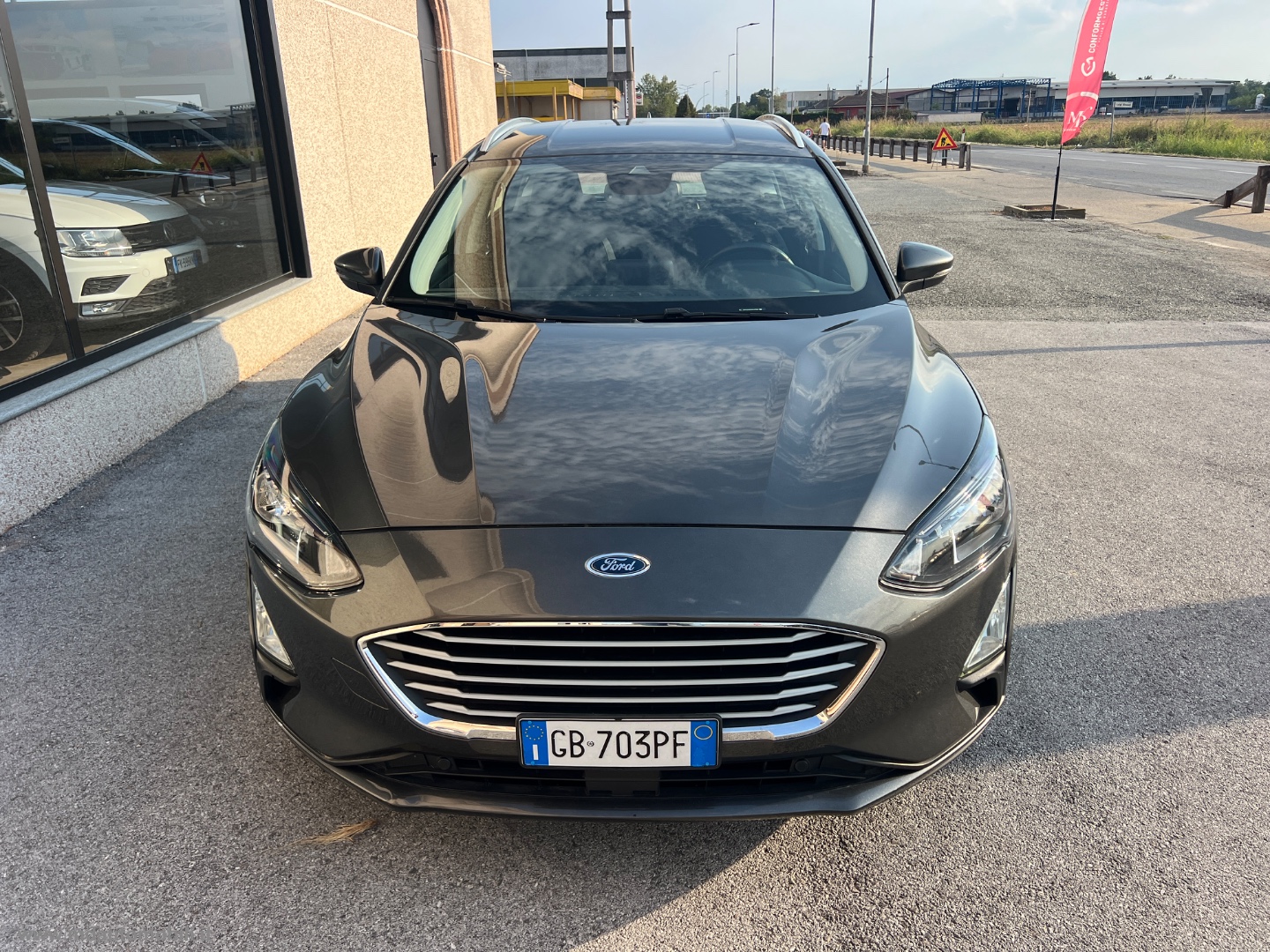 Focus 1.5 E.Blue 120CV aut. SW Bs Co-P. AUTOMATICA NAVIGATORE - immagine 2