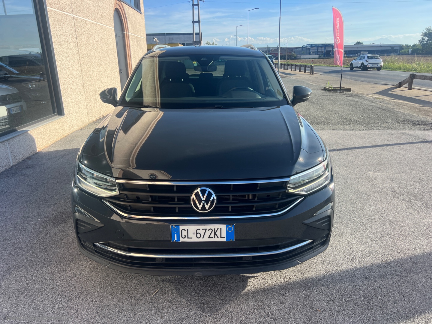 Tiguan 2.0 TDI 150CV SCR DSG Life IVA ESPOSTA - immagine 2