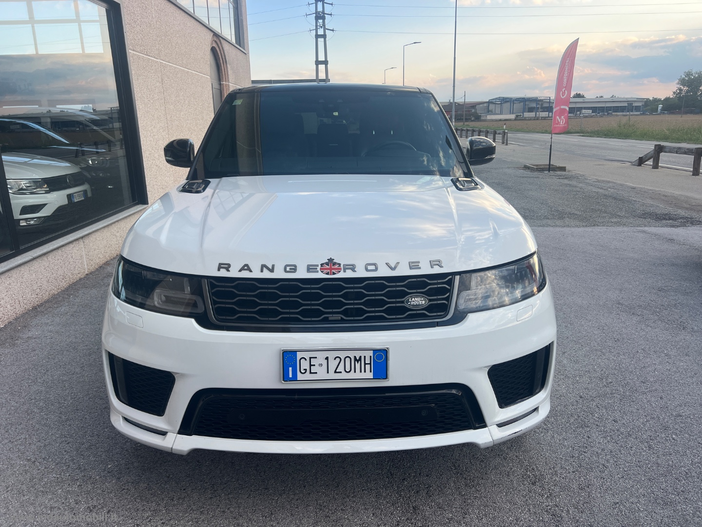 Range Rover Sport 3.0 SDV6 249 CV HSE TETTO 21 CAMERA STUPENDA - immagine 2
