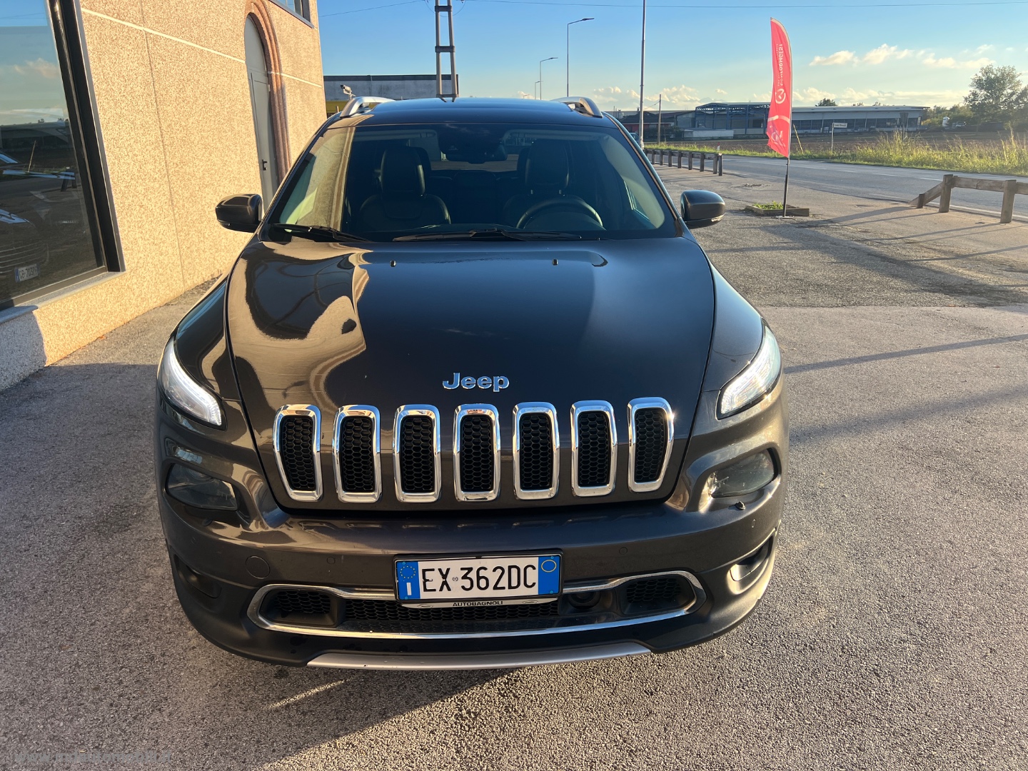 Cherokee 2.0 Mjt II 170 CV 4WD AD.I Lim. SOLO KM.127000 - immagine 2