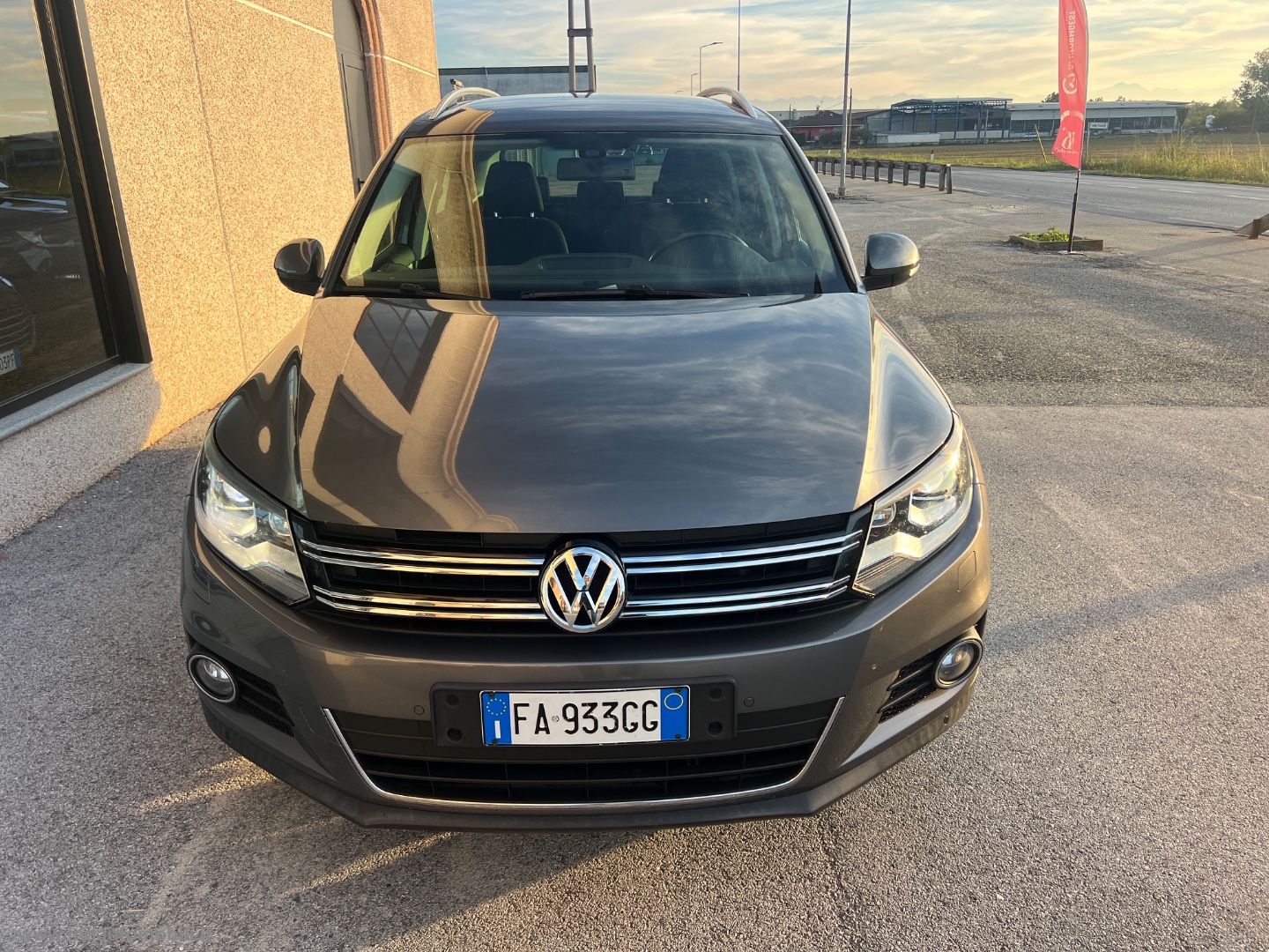 Tiguan 2.0 TDI 150 4MOT Sport&Style BMT 4MOTION EURO6 - immagine 2