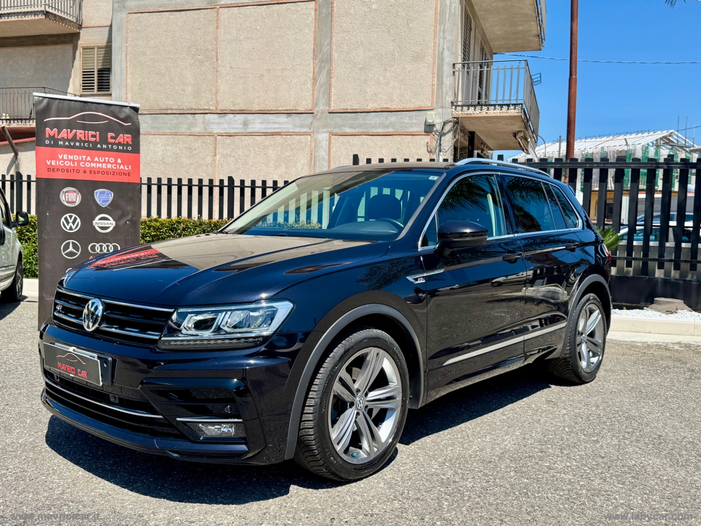 Tiguan 1.6 TDI Style BMT - immagine 2