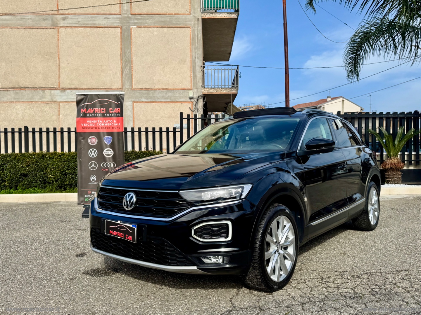 T-Roc 2.0 TDI SCR 150 CV DSG Sport - immagine 2