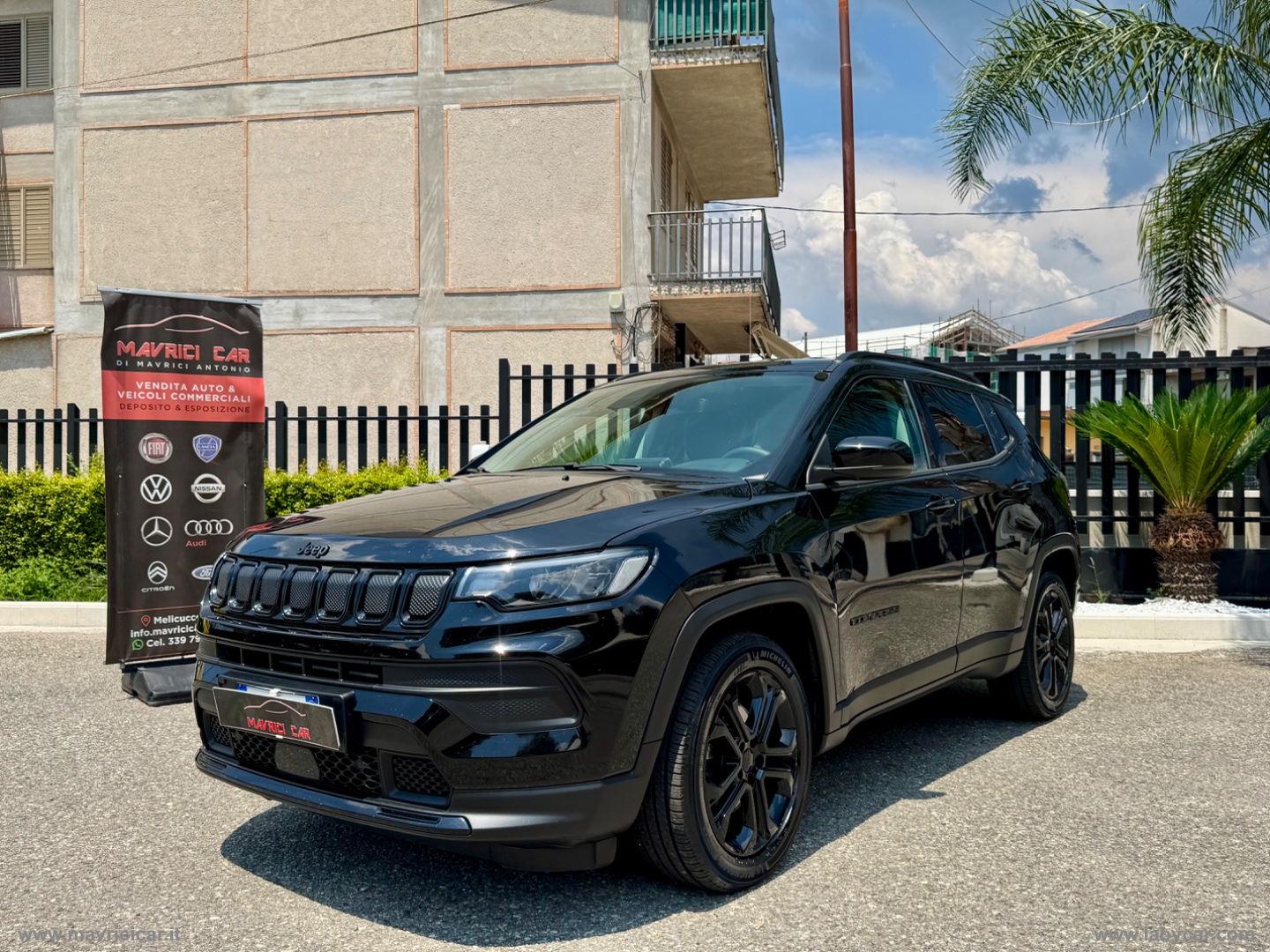 Compass 1.6 Mjt II 2WD Night Eagle - immagine 2