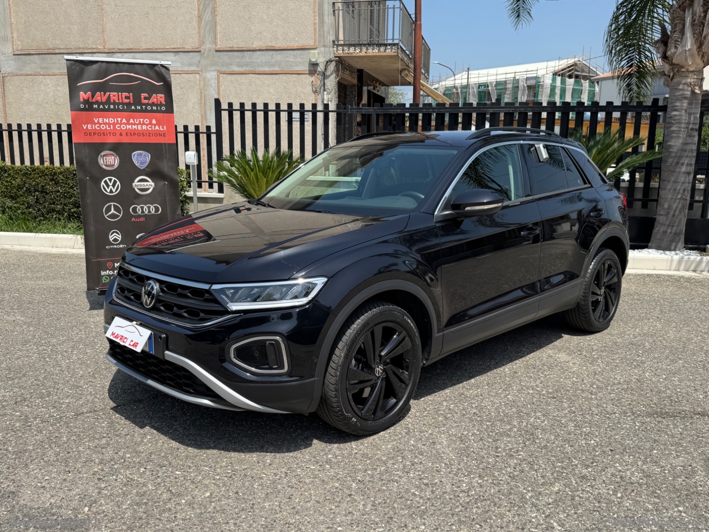 T-Roc 2.0 TDI SCR 150 CV DSG Sport - immagine 2