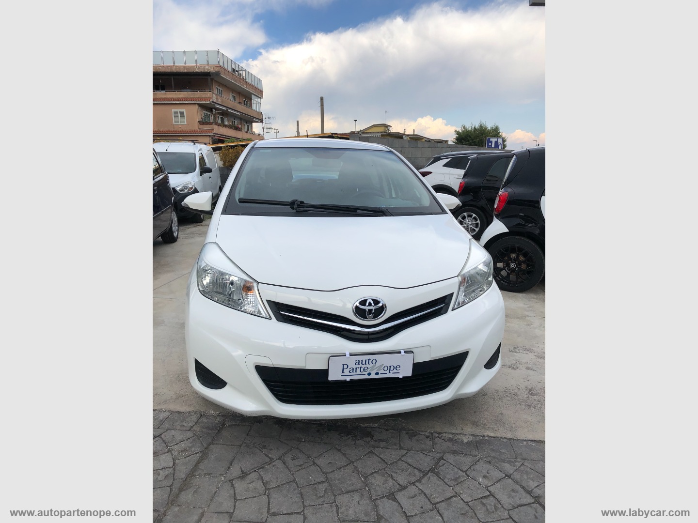 Yaris 1.0 5p. Active - immagine 2
