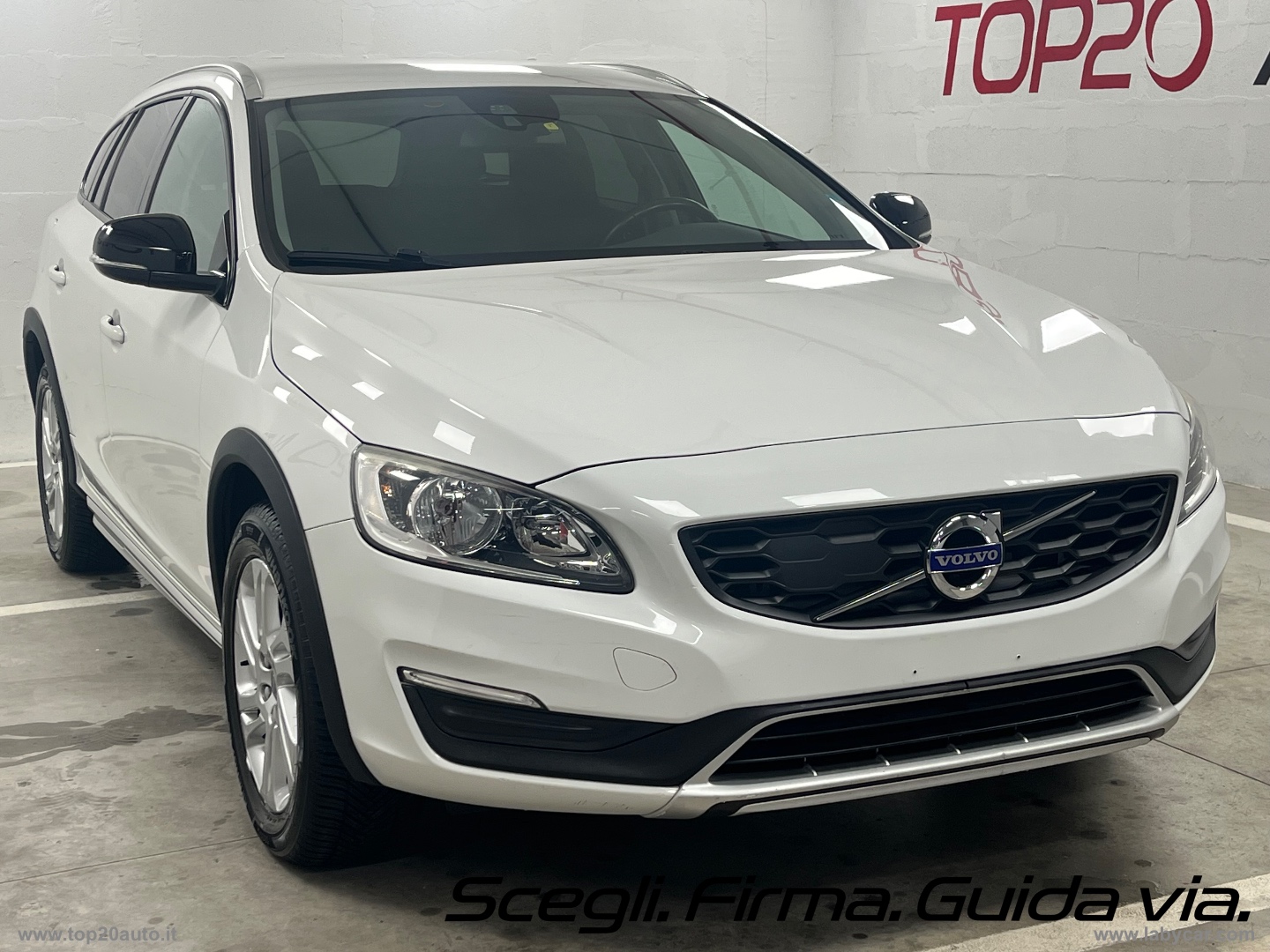 V60 Cross Country D3 Geartronic Momentum - immagine 2