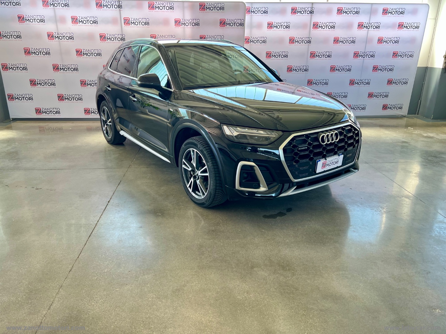 Q5 40 TDI 204CV QUATTRO S-line plus - immagine 2