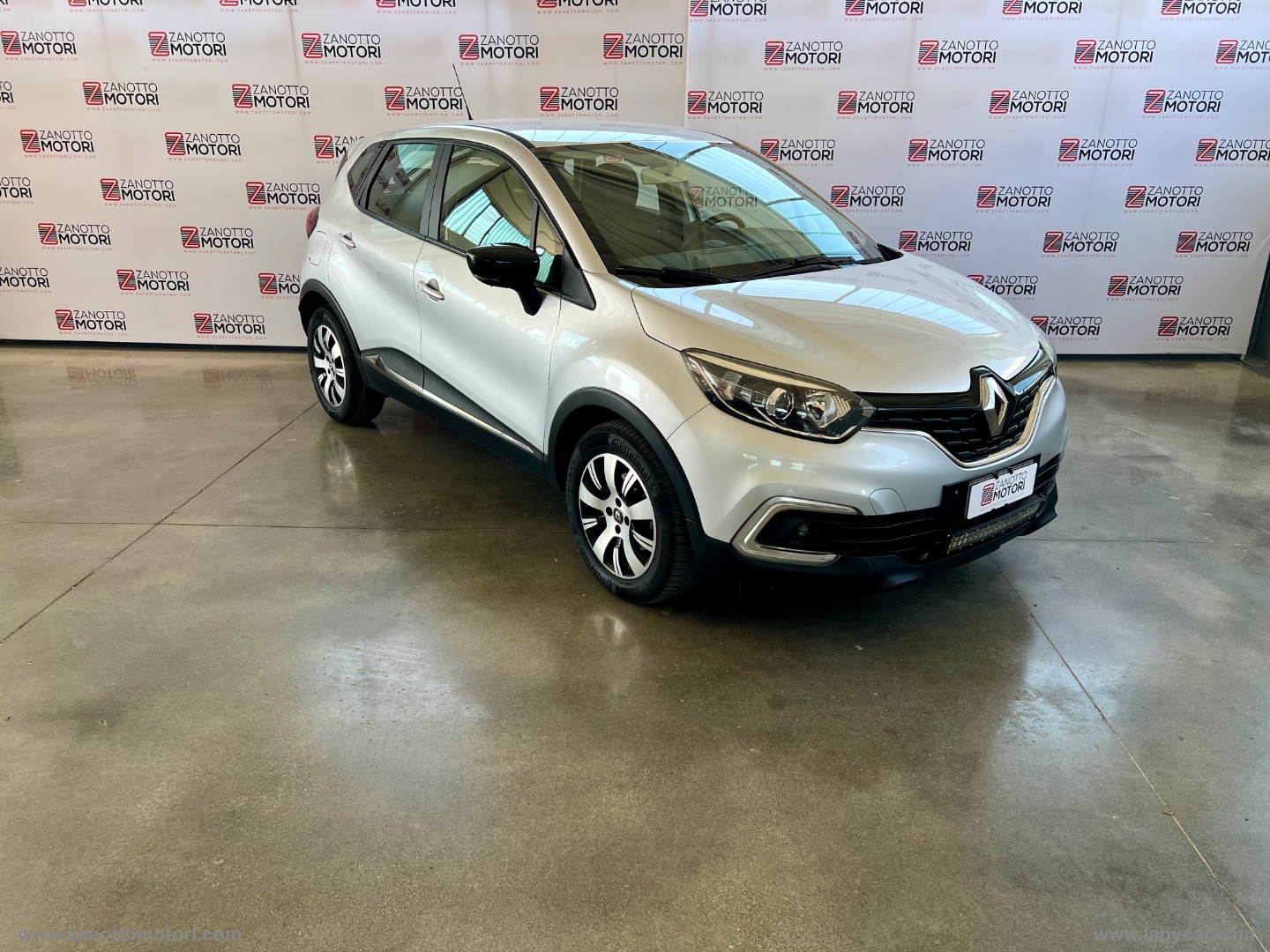 Captur dCi 8V 90 CV Life PREZZO REALE - immagine 2