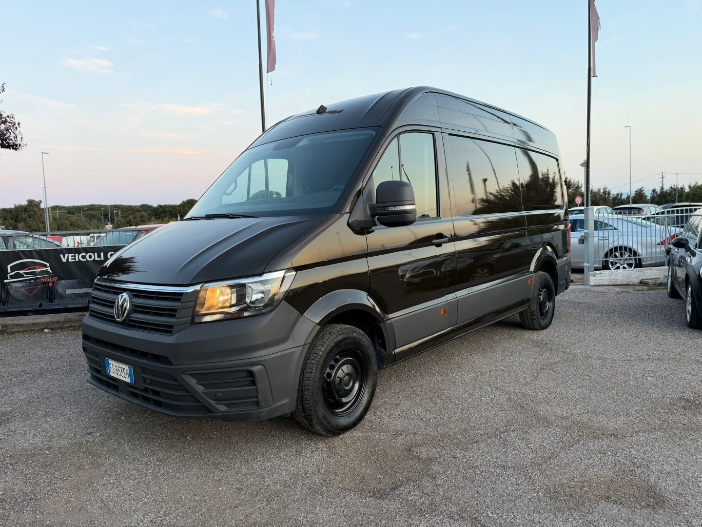 Crafter 30 2.0 TDI 140CV L2 H2 FURGONE LOGISTIC - immagine 2