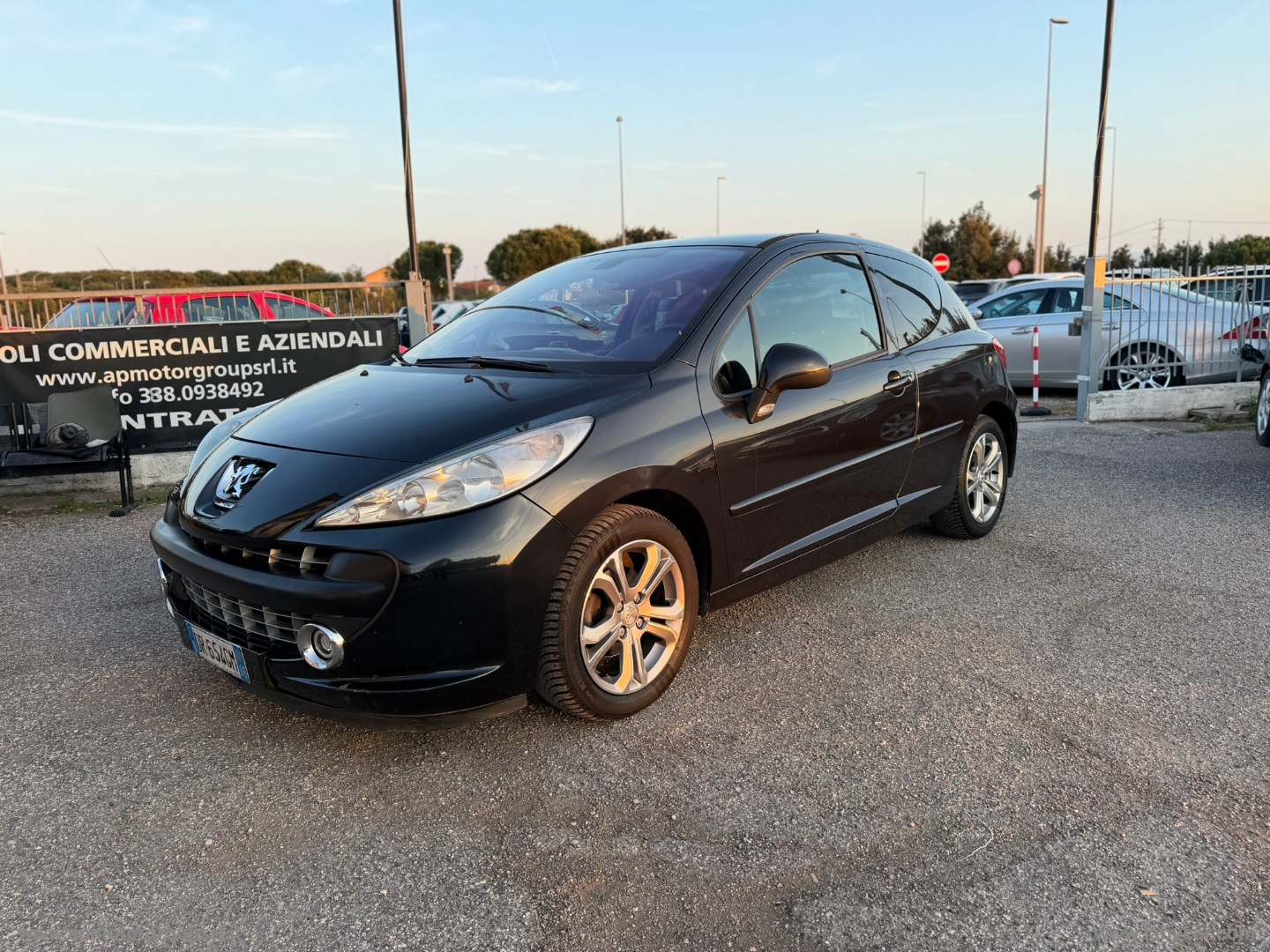207 1.6 HDi 90 CV 3p. XS - immagine 2