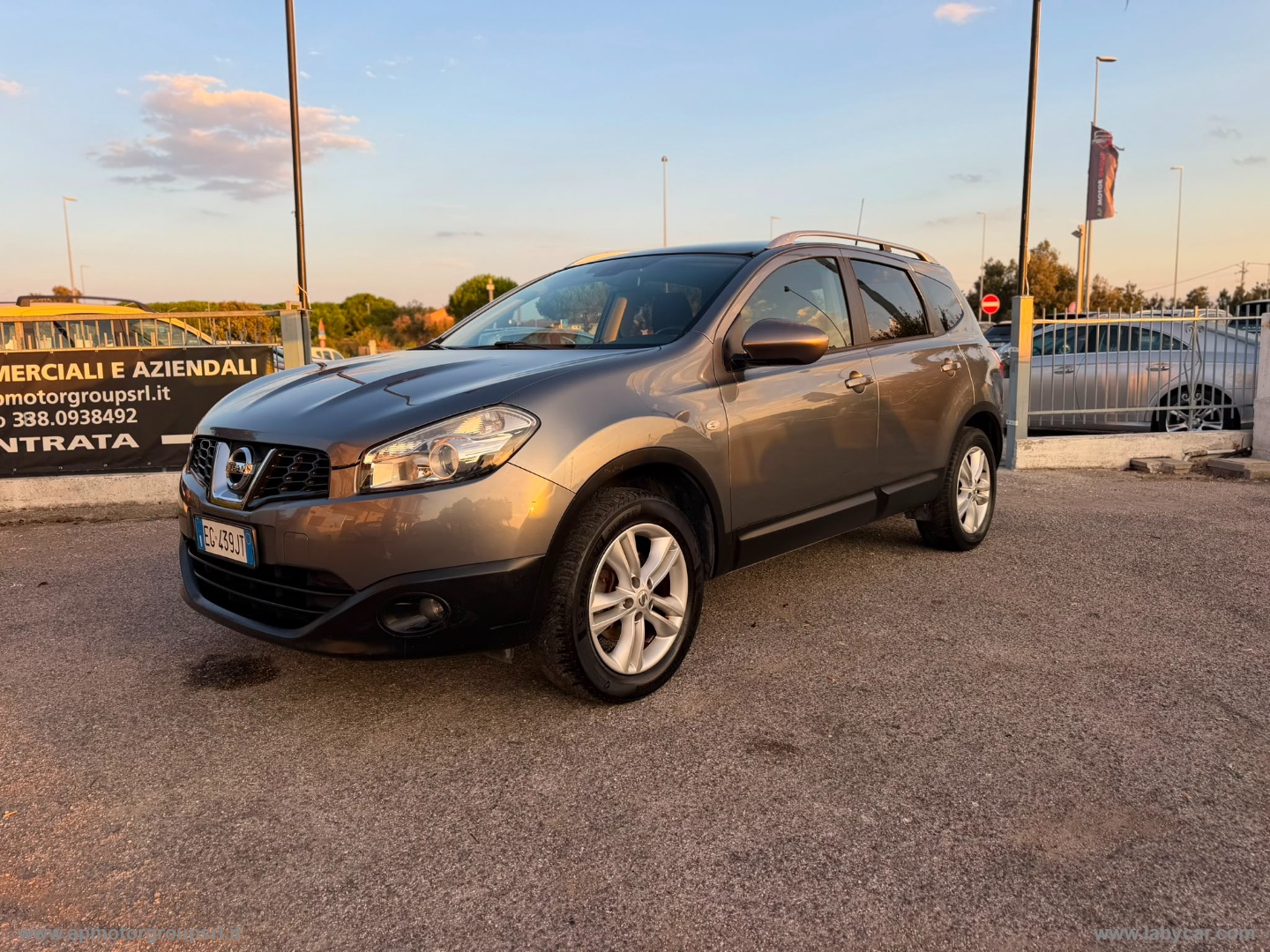 Qashqai +2 1.6 16V GPL TEKNA GPL - immagine 2