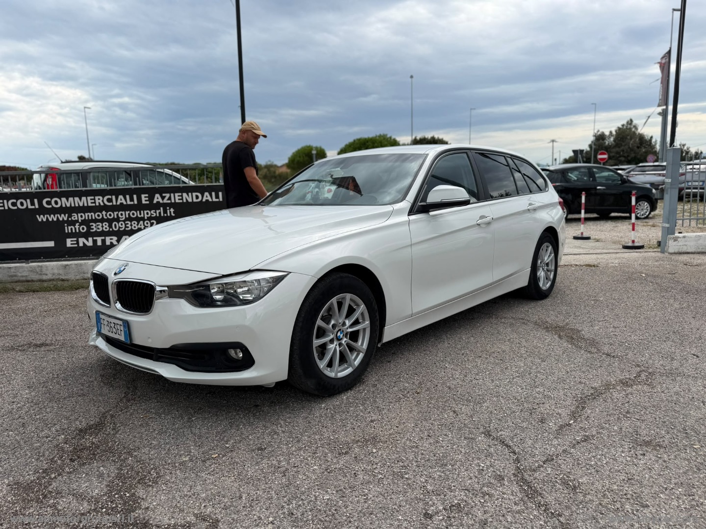 316d Touring Business Advantage aut. - immagine 2