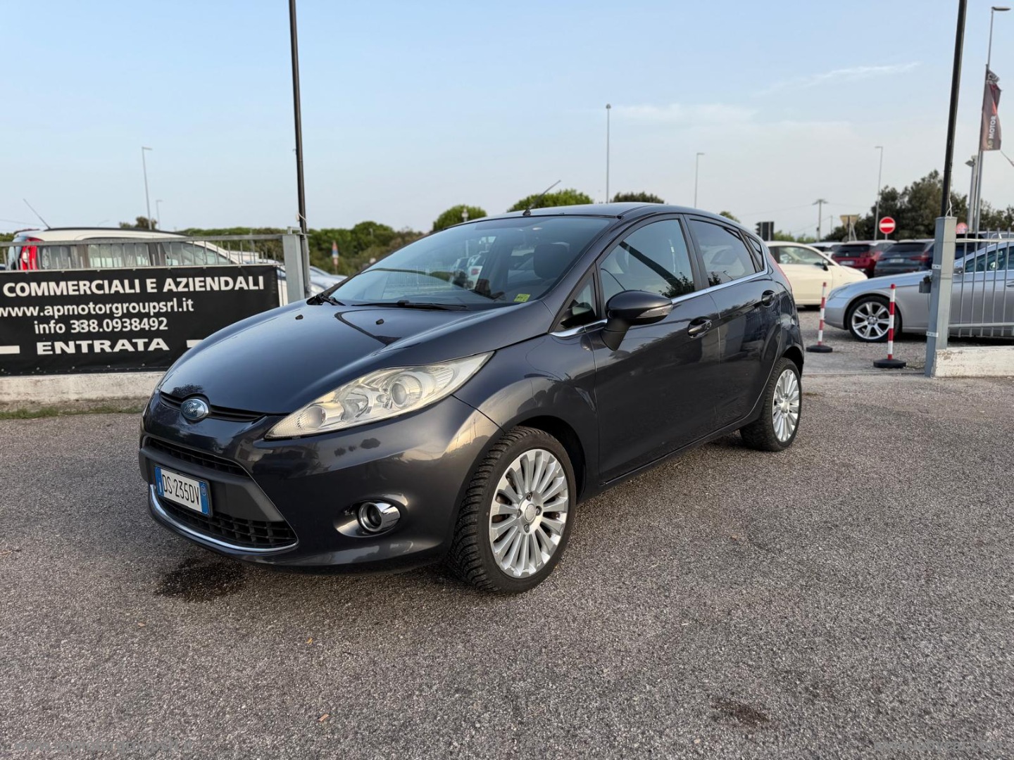 Fiesta 1.2 16V 5p. Titanium - immagine 2
