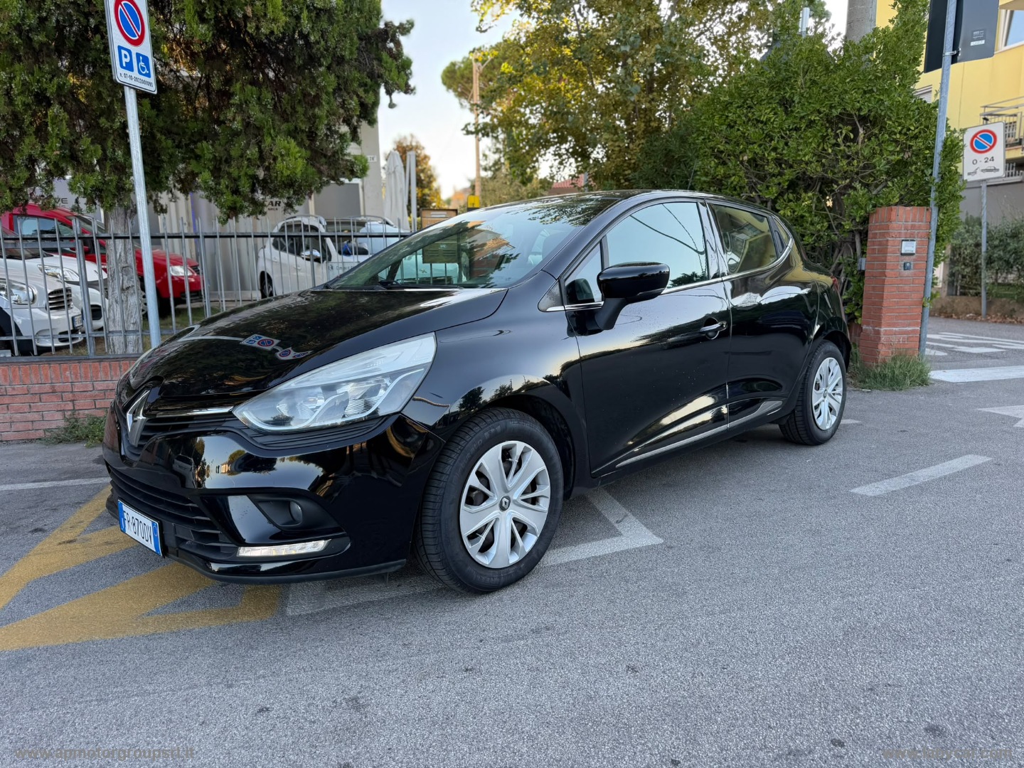 Clio dCi 8V 75 CV S&S 5p. Energy Intens - immagine 2