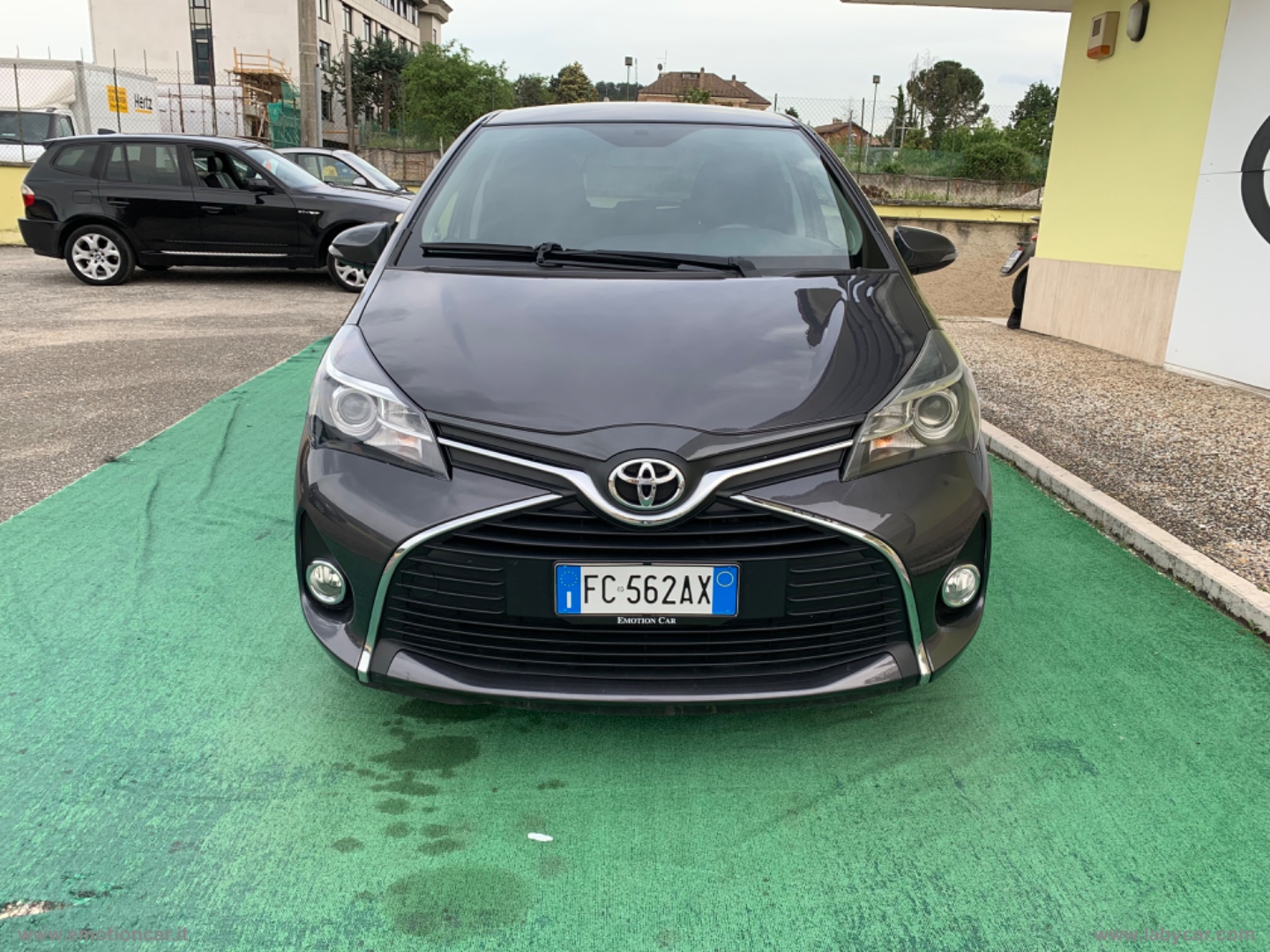 Yaris 1.4 D-4D 5p. Lounge -2016 - immagine 2