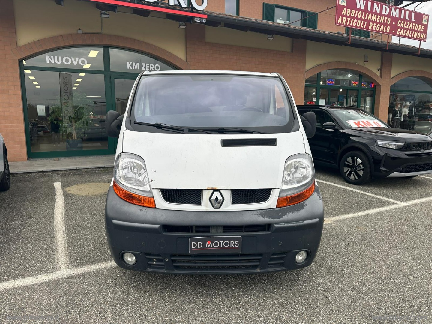 Trafic T27 1.9dCi/100PC-TN Combi Confort OCCASIONE - immagine 2