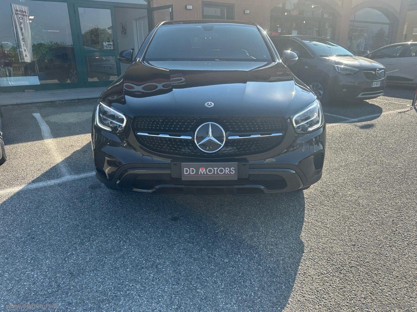GLC 300 e 4Matic Plug-in hybrid Business PLUG-IN - immagine 2