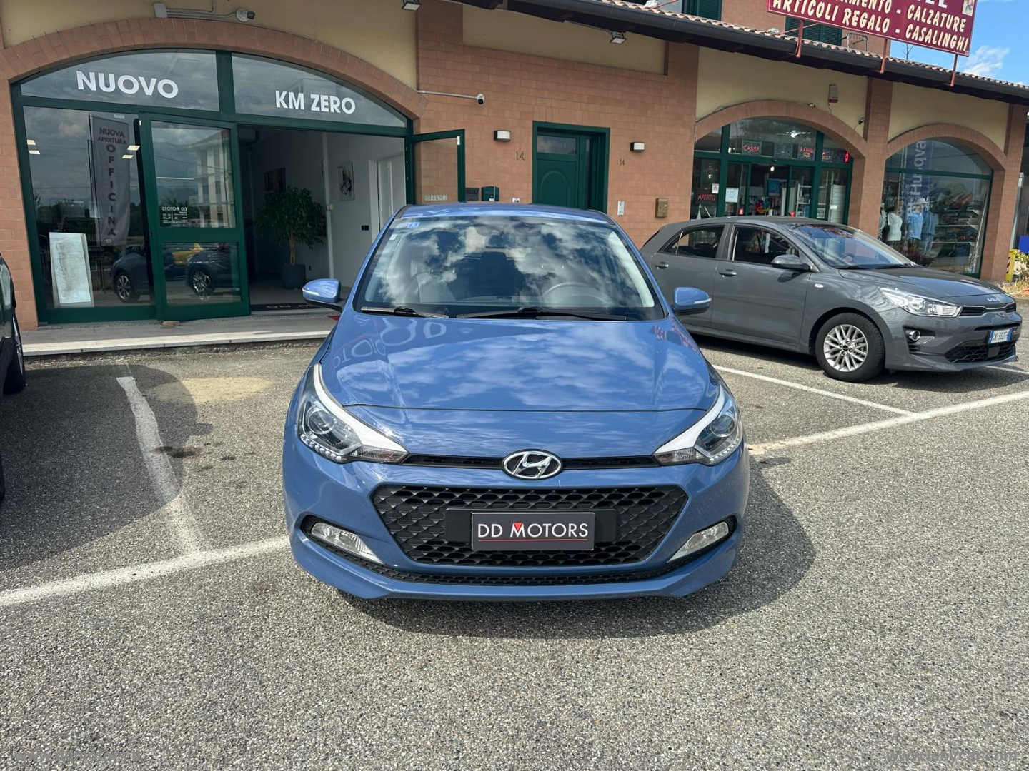 i20 1.2 84 CV 5p. Econext Comfort NEOPATENTATI/GPL - immagine 2