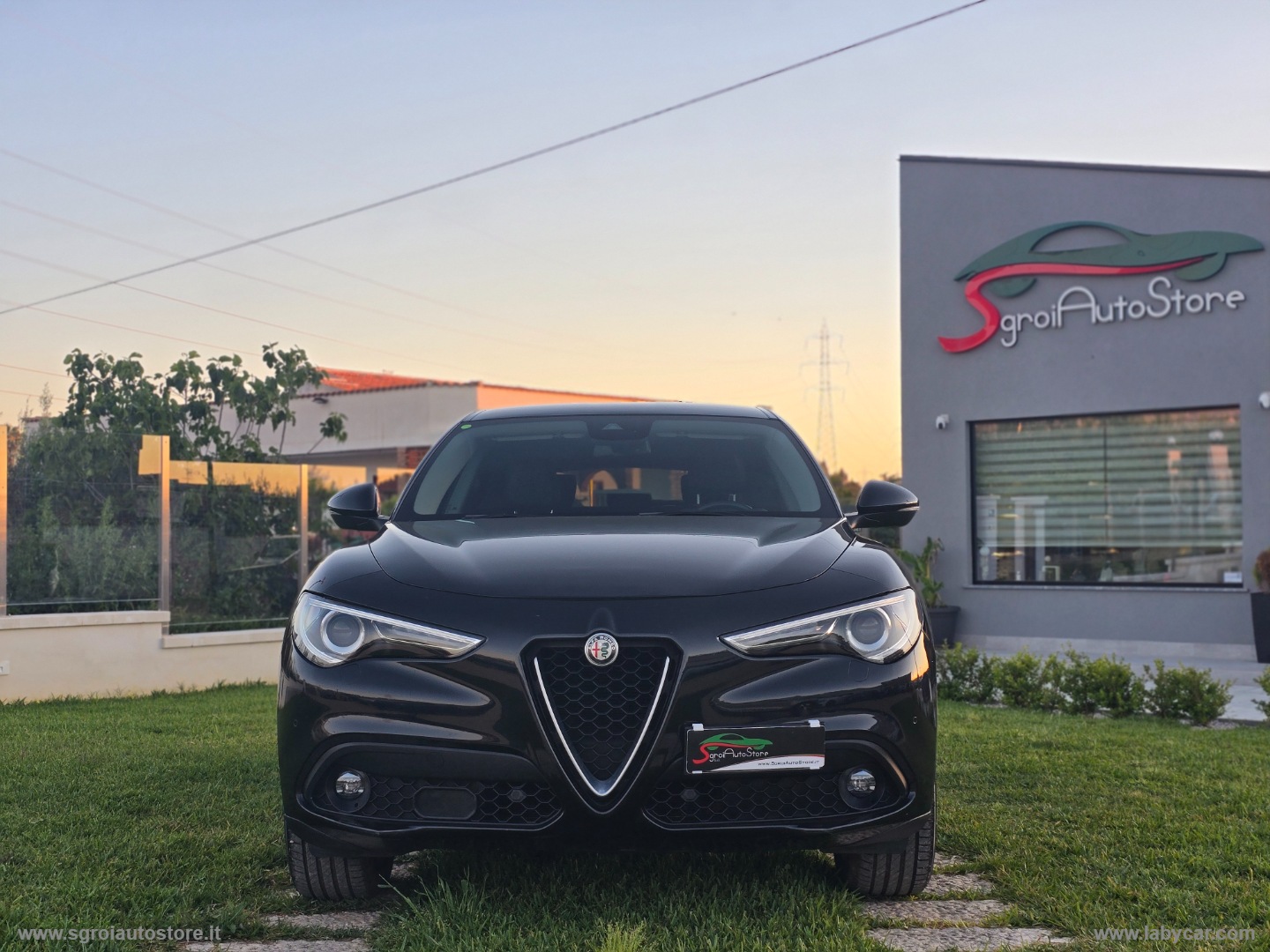 Stelvio 2.2 T.diesel 210 CV AT8 Q4 Exec. - immagine 2