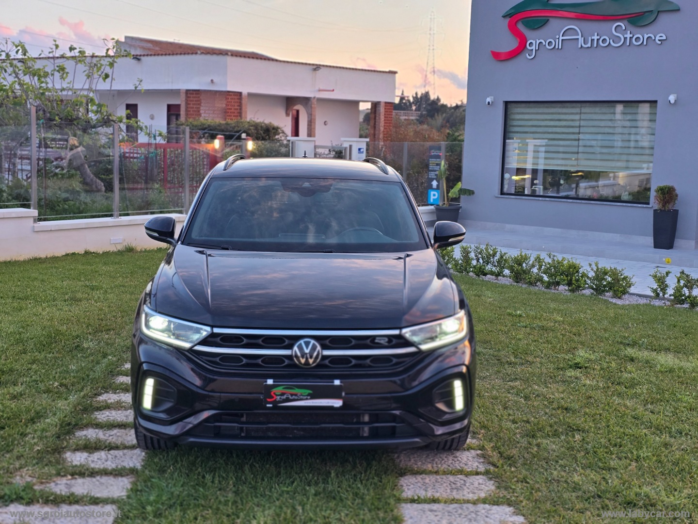 T-Roc 2.0 TDI SCR R-Line - immagine 2