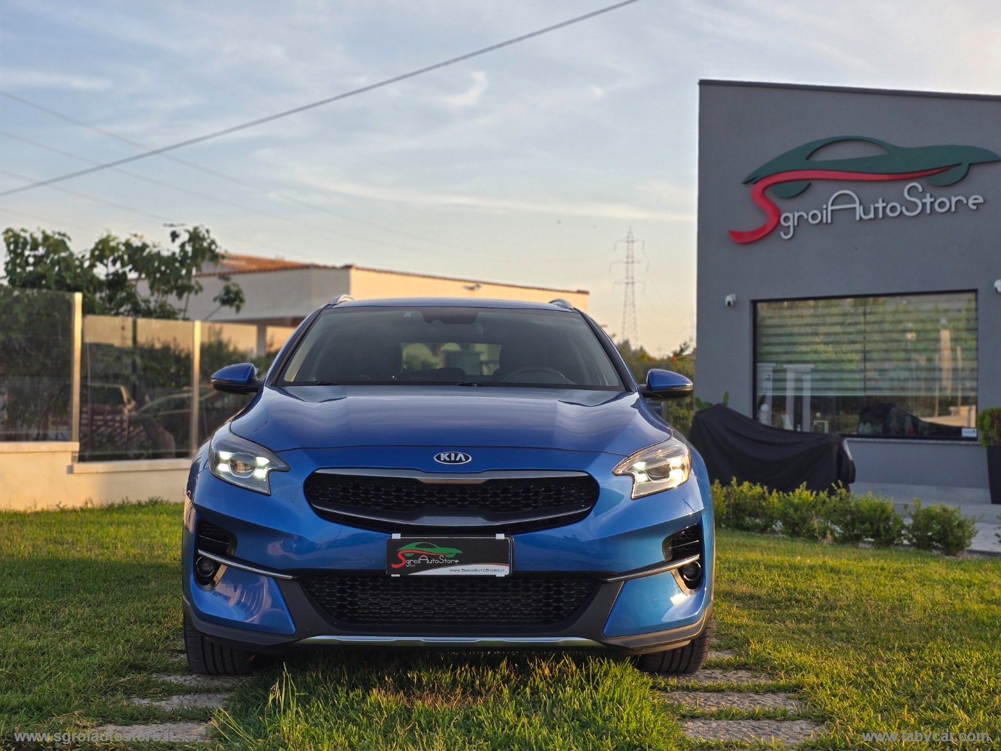 Xceed 1.6 CRDi 136 CV MHEV iMT Style - immagine 2