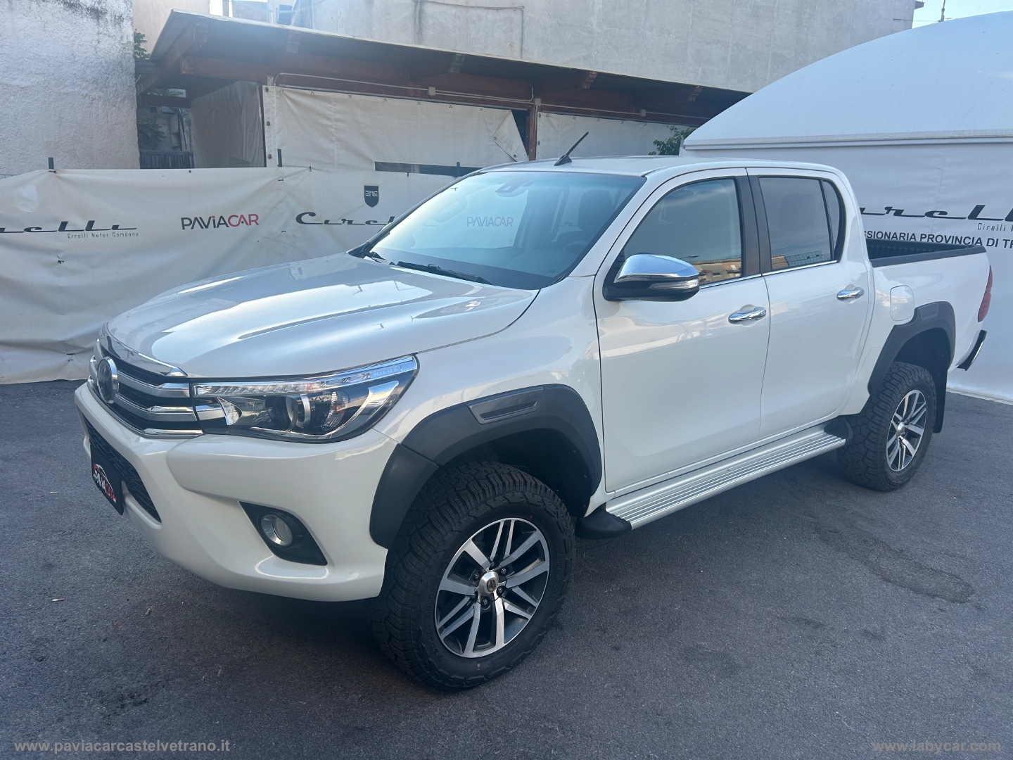 Hilux 2.4 D-4D 4WD 4p. DC Comfort - immagine 2