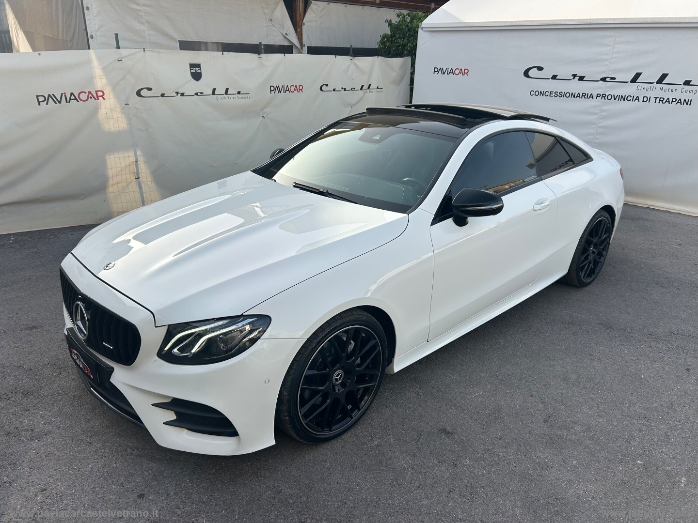 E 220 d AMG PREMIUM NIGHT EDITION - immagine 2
