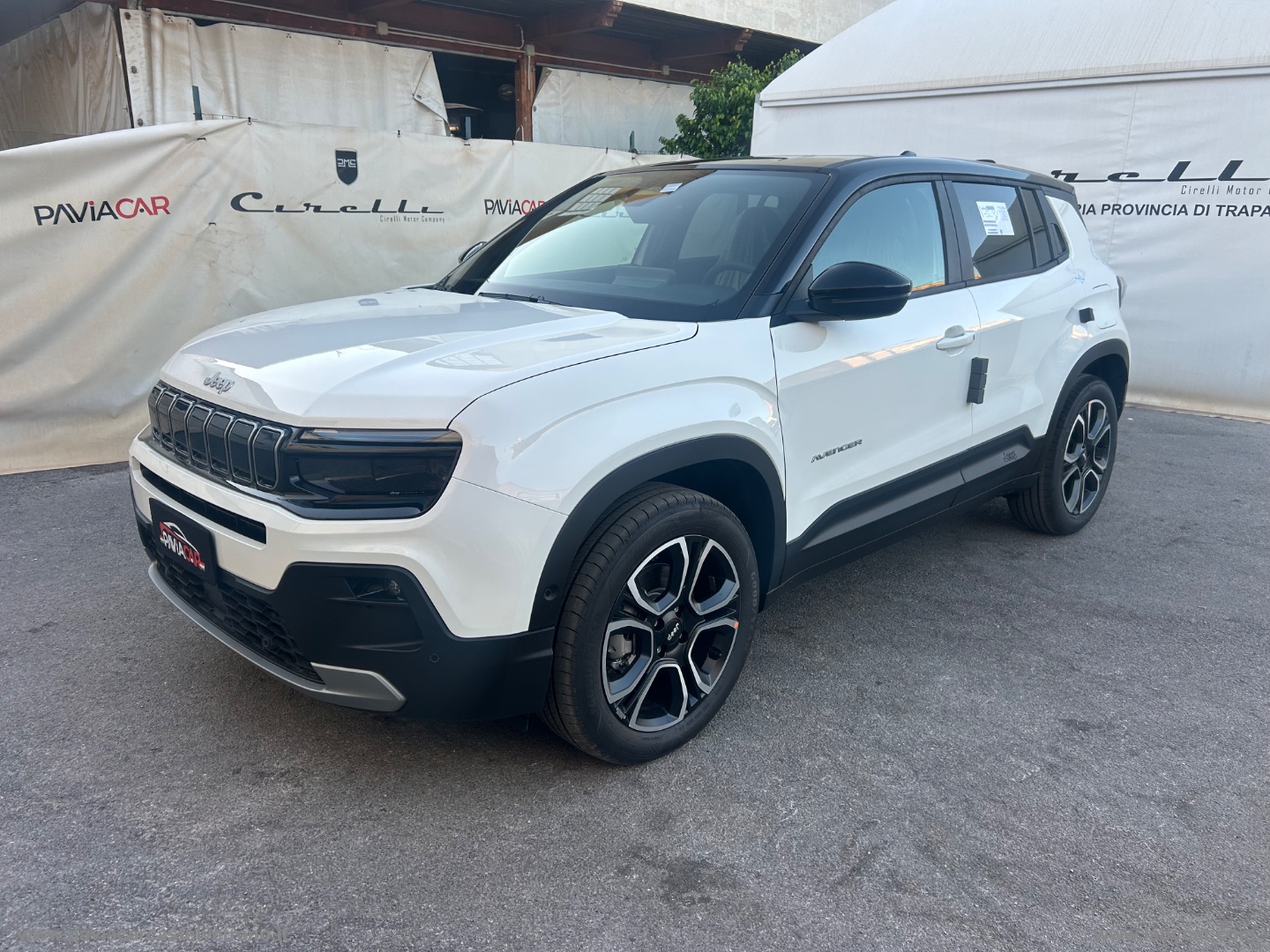 Avenger 1.2 Turbo 110CV e-Hybr. Summit KM/0 - immagine 2