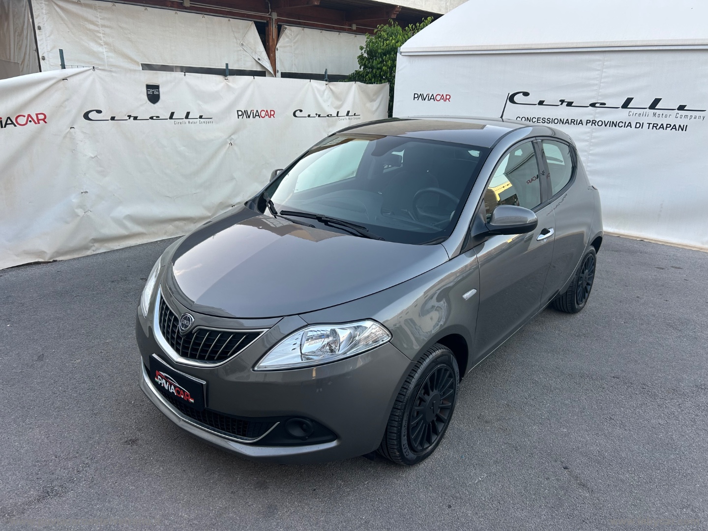 Ypsilon 1.0 FireFly 5p.S&S Hyb. A.Ferr. - immagine 2