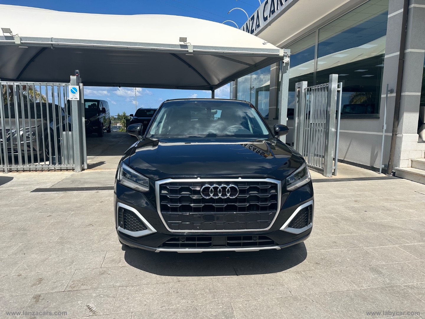 Q2 30 TDI S tronic Business - immagine 2