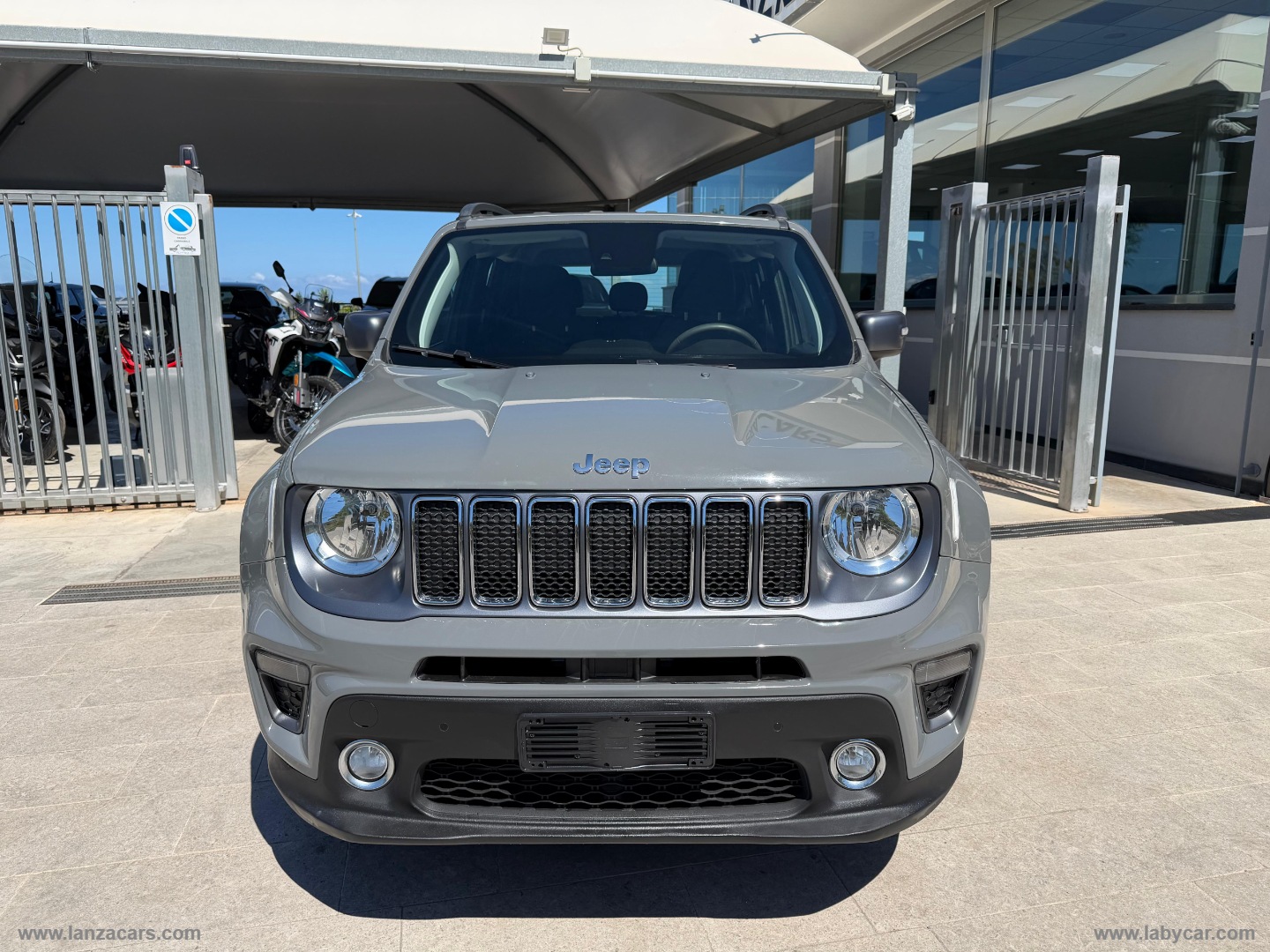 Renegade 1.6 Mjt 130CV Limited - immagine 2