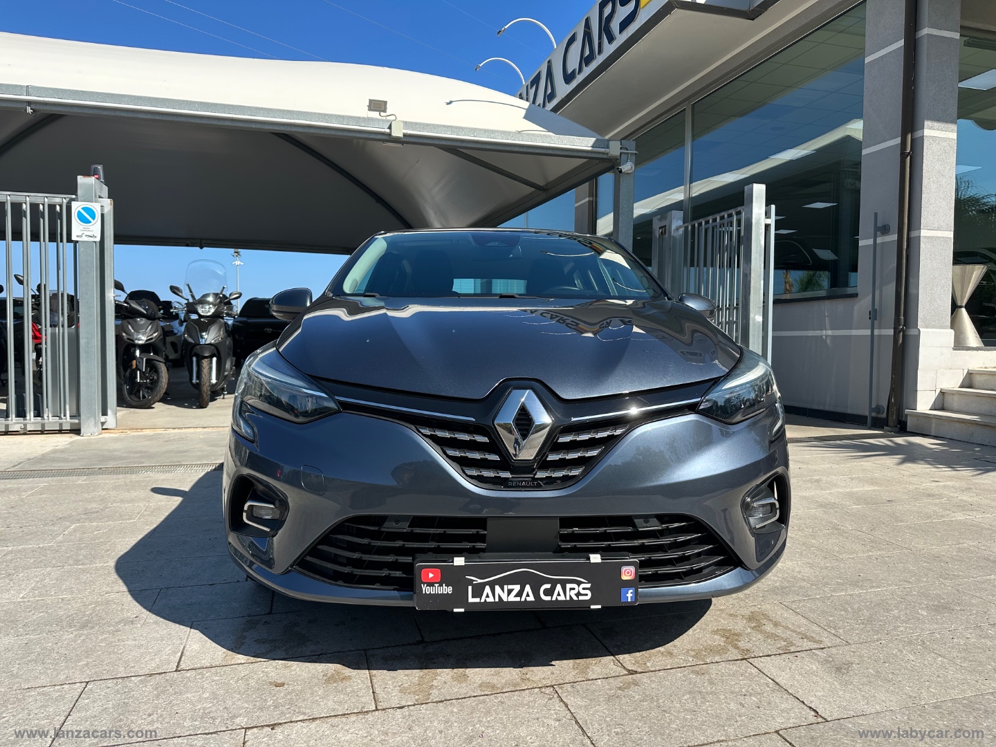 Clio Hybrid E-Tech 140 CV 5p. E-Tech - immagine 2