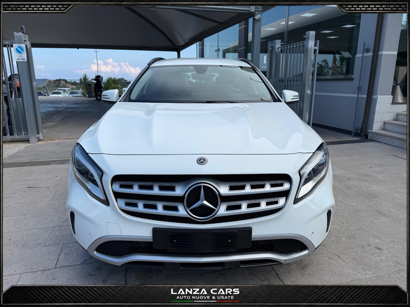GLA 200 d Automatic Sport - immagine 2