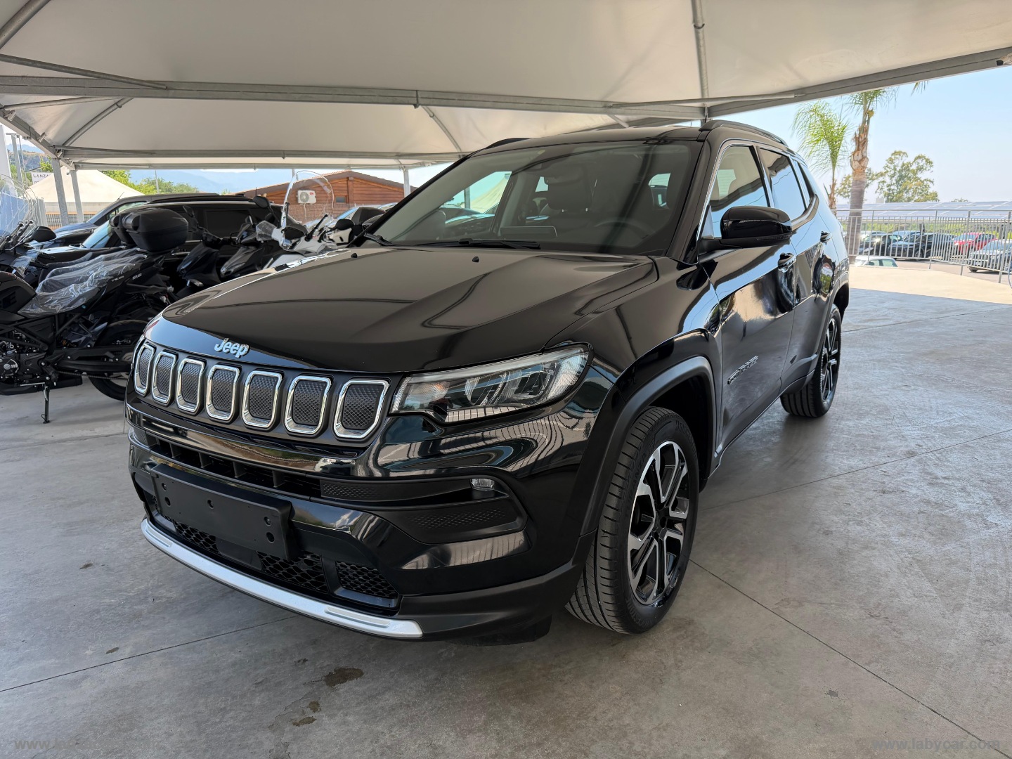 Compass 1.6 Mjt II 2WD Limited - immagine 2