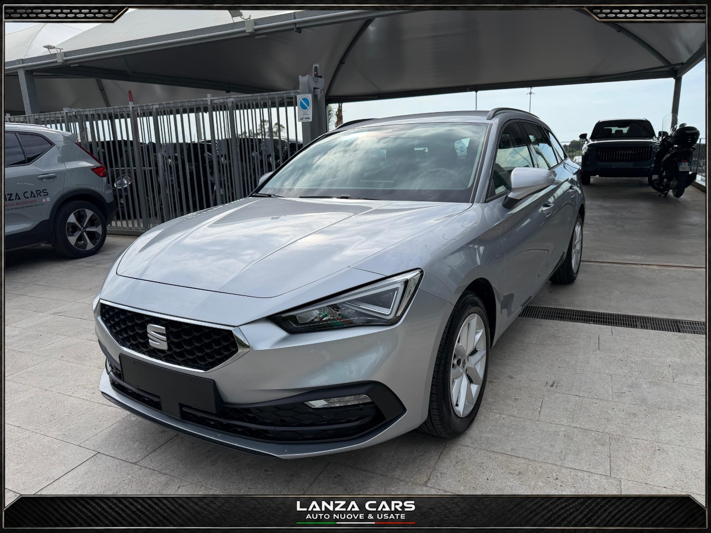 Leon ST 2.0 TDI 150CV DSG Business - immagine 2